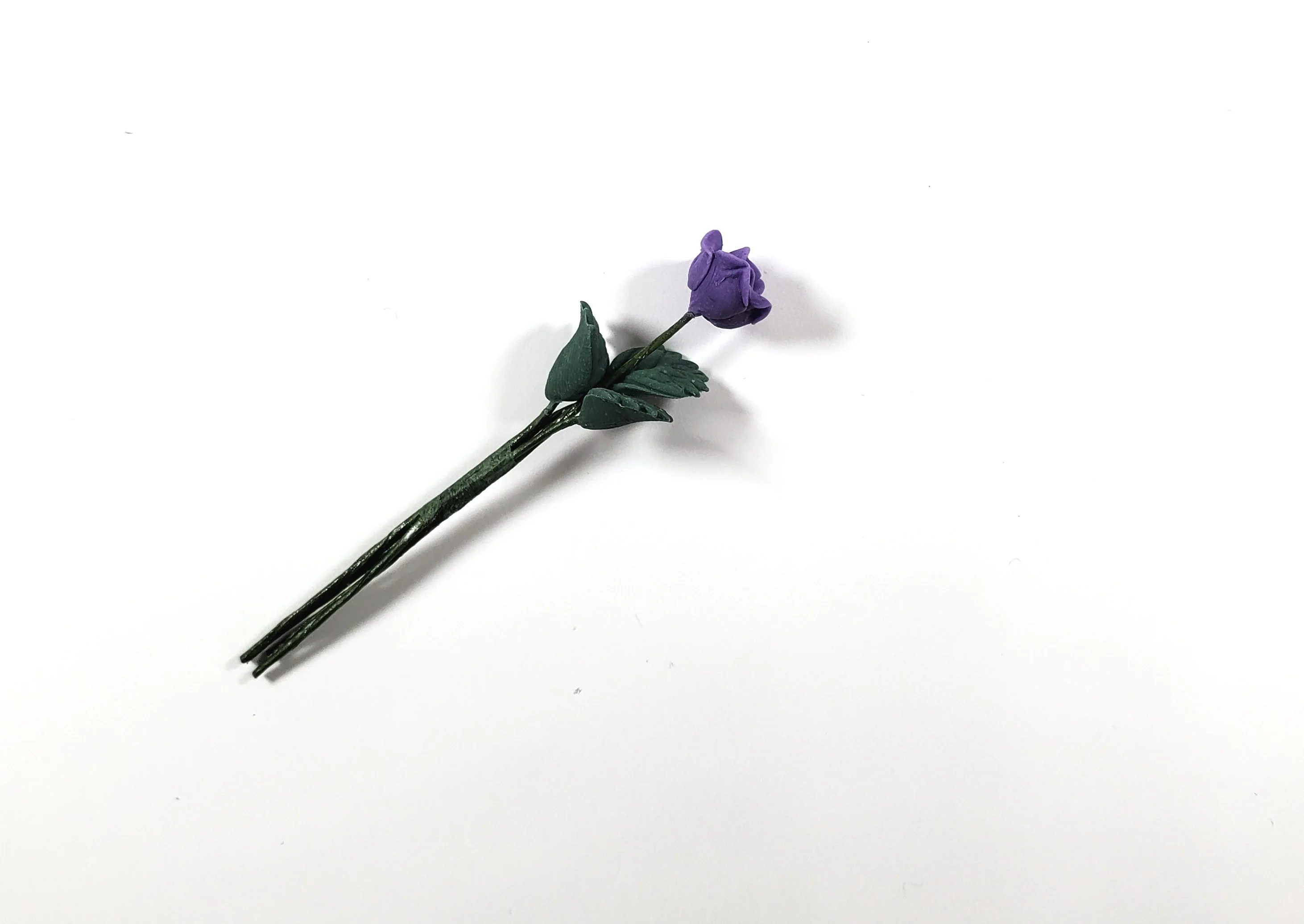 Dollhouse Purple Rose Flower Single Stem with Foliage 1:12 Scale Miniature - Image 2