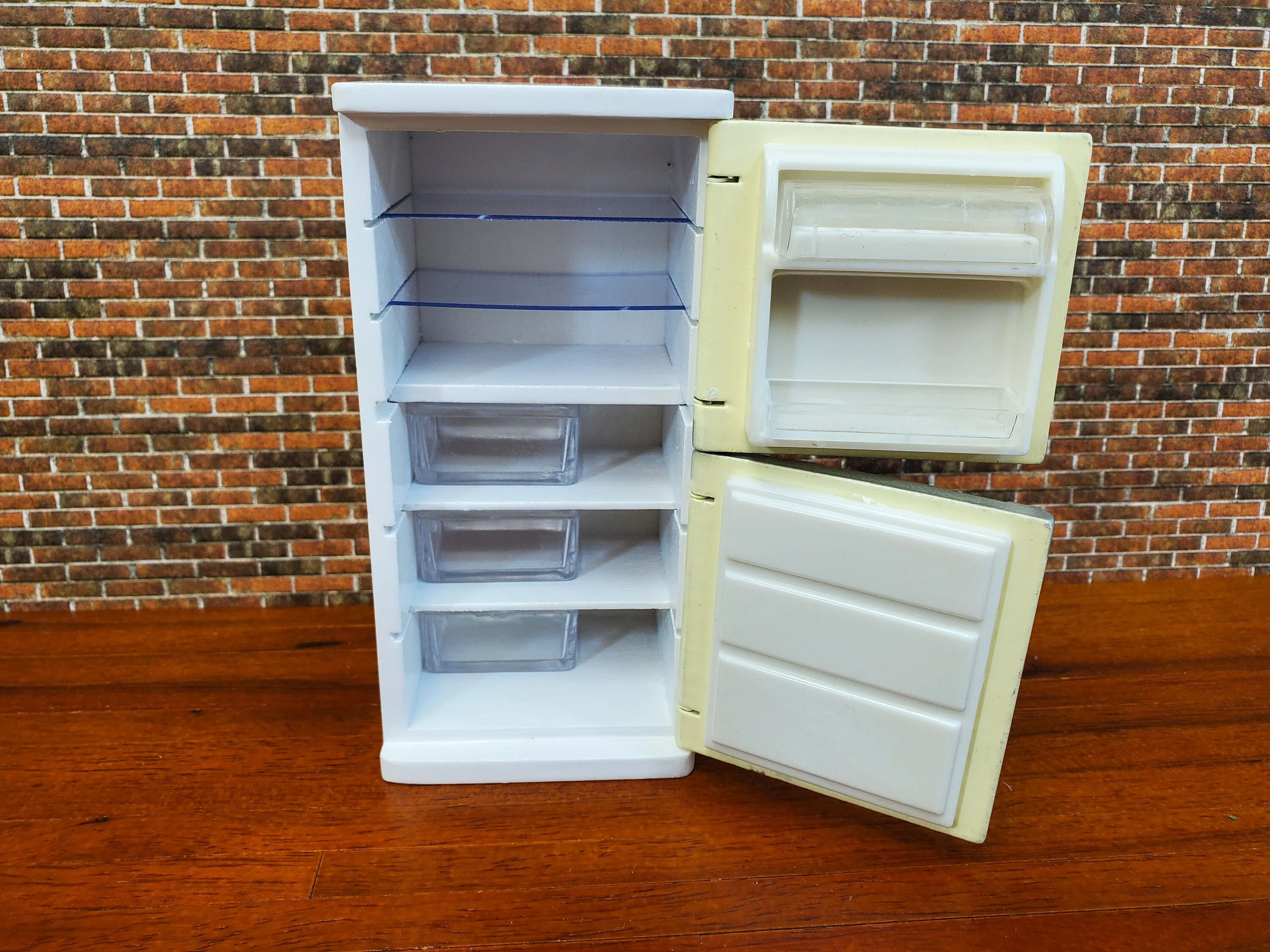 Dollhouse Refrigerator 2 Door Fridge Cream & White Retro Style 1:12 Scale Wood Furniture - Image 7