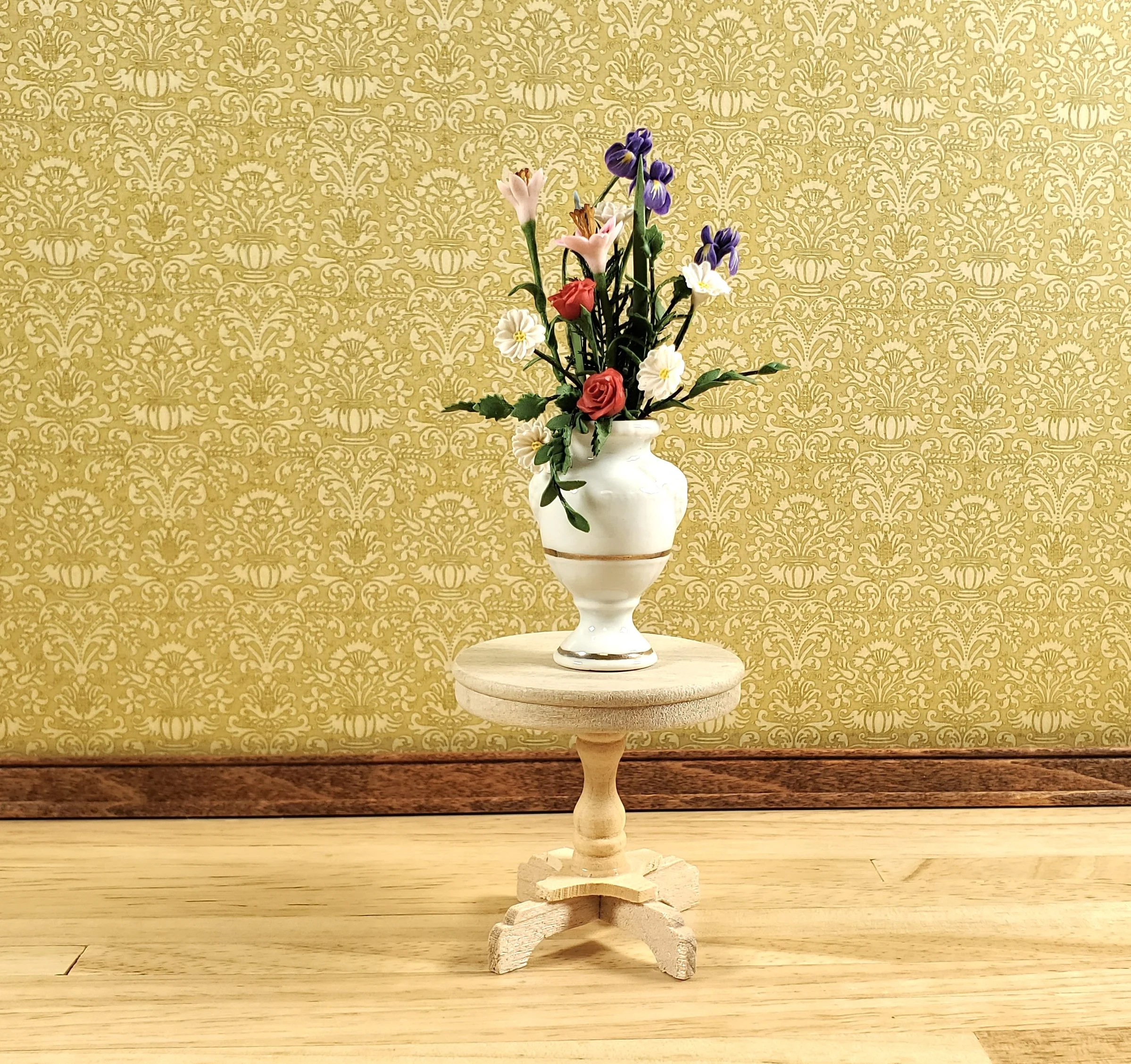Dollhouse Round Side Table Unvarnished Wood 1:12 Scale Miniature Furniture - Image 3