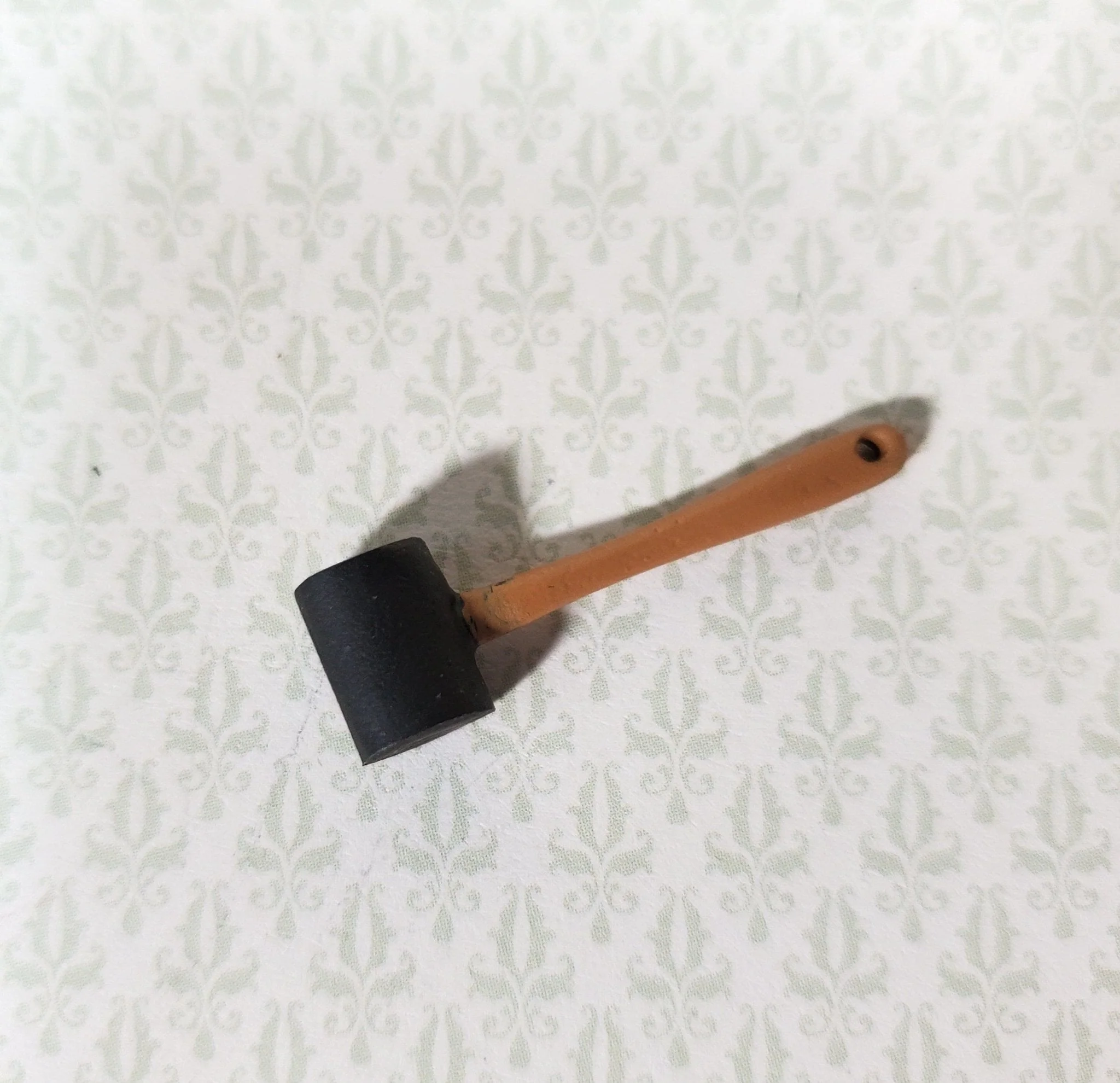 Dollhouse "Rubber" Mallet Painted Metal 1:12 Scale Miniature Tool - Image 2