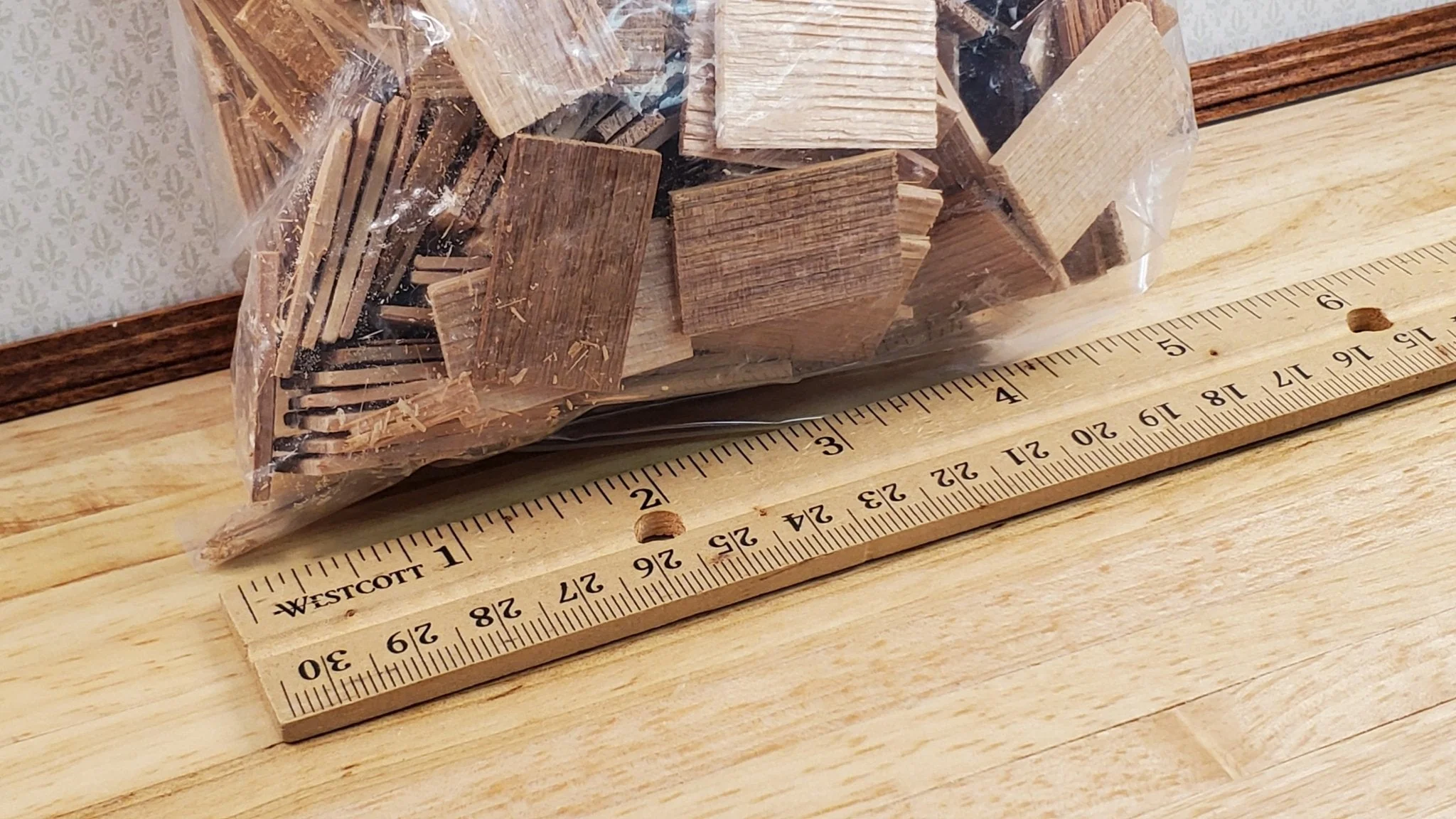 Dollhouse Shingles Small Bag Cedar Wood 1:12 Scale 200 pieces Alessio Miniatures - Image 3