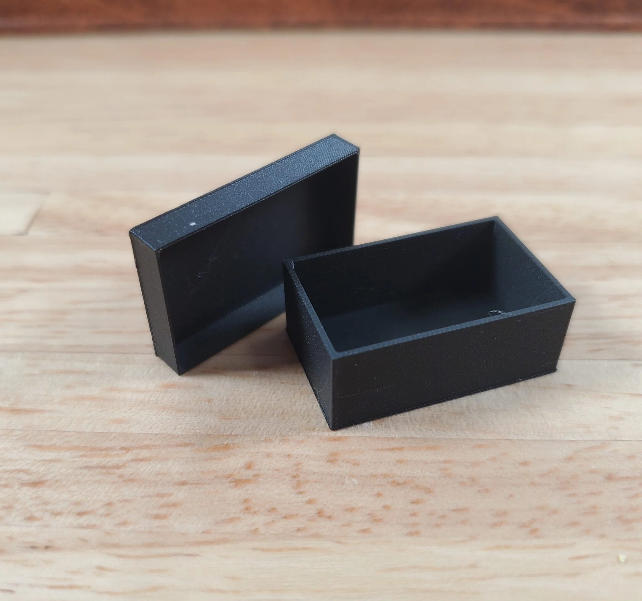 Dollhouse Shoe Box Black Running Tennis Empty 3D Printed 1:12 Scale Miniature - Image 3