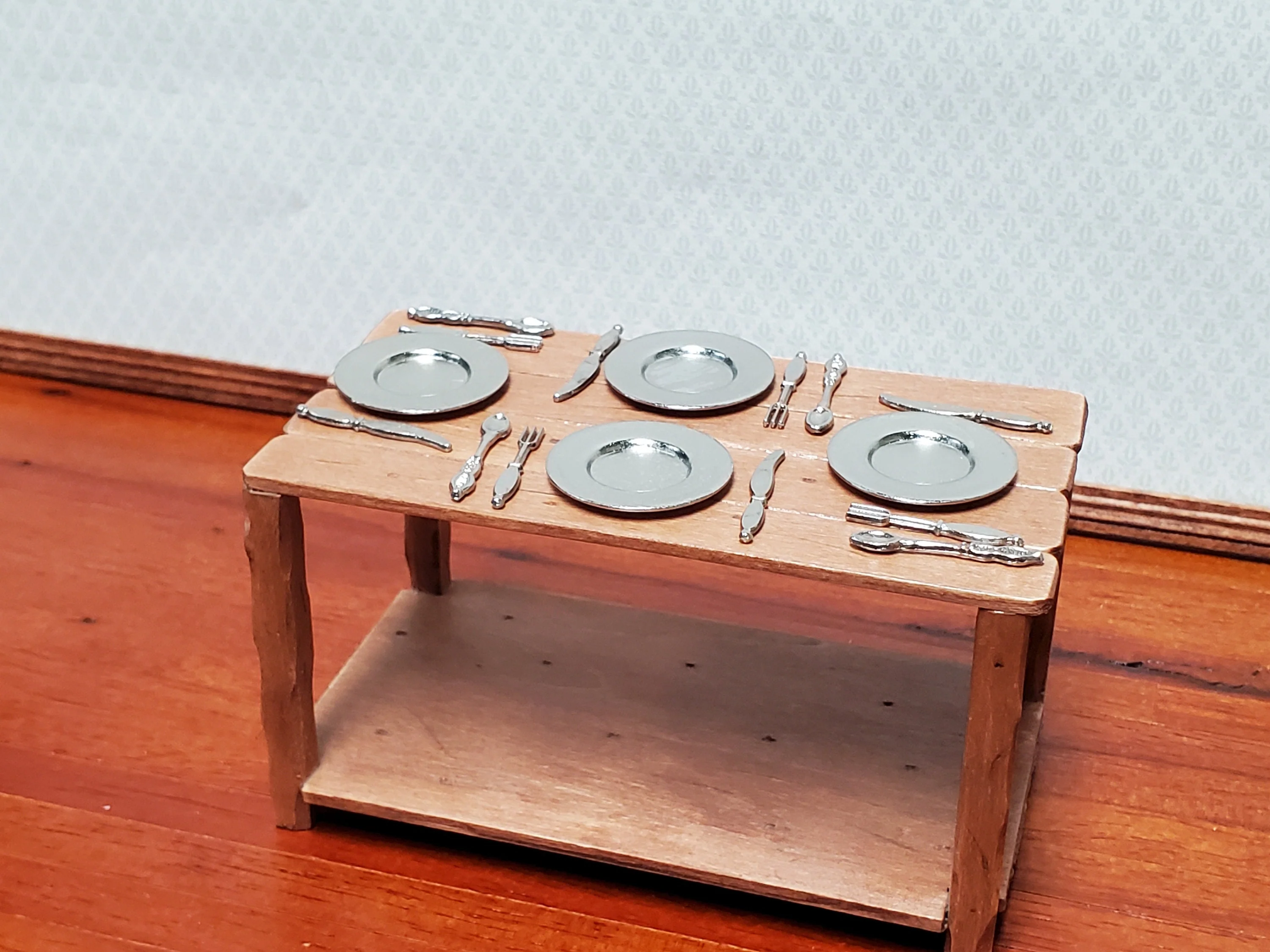 Dollhouse Silver Plates and Silverware Place Settings x4 1:12 Scale Miniatures - Image 2