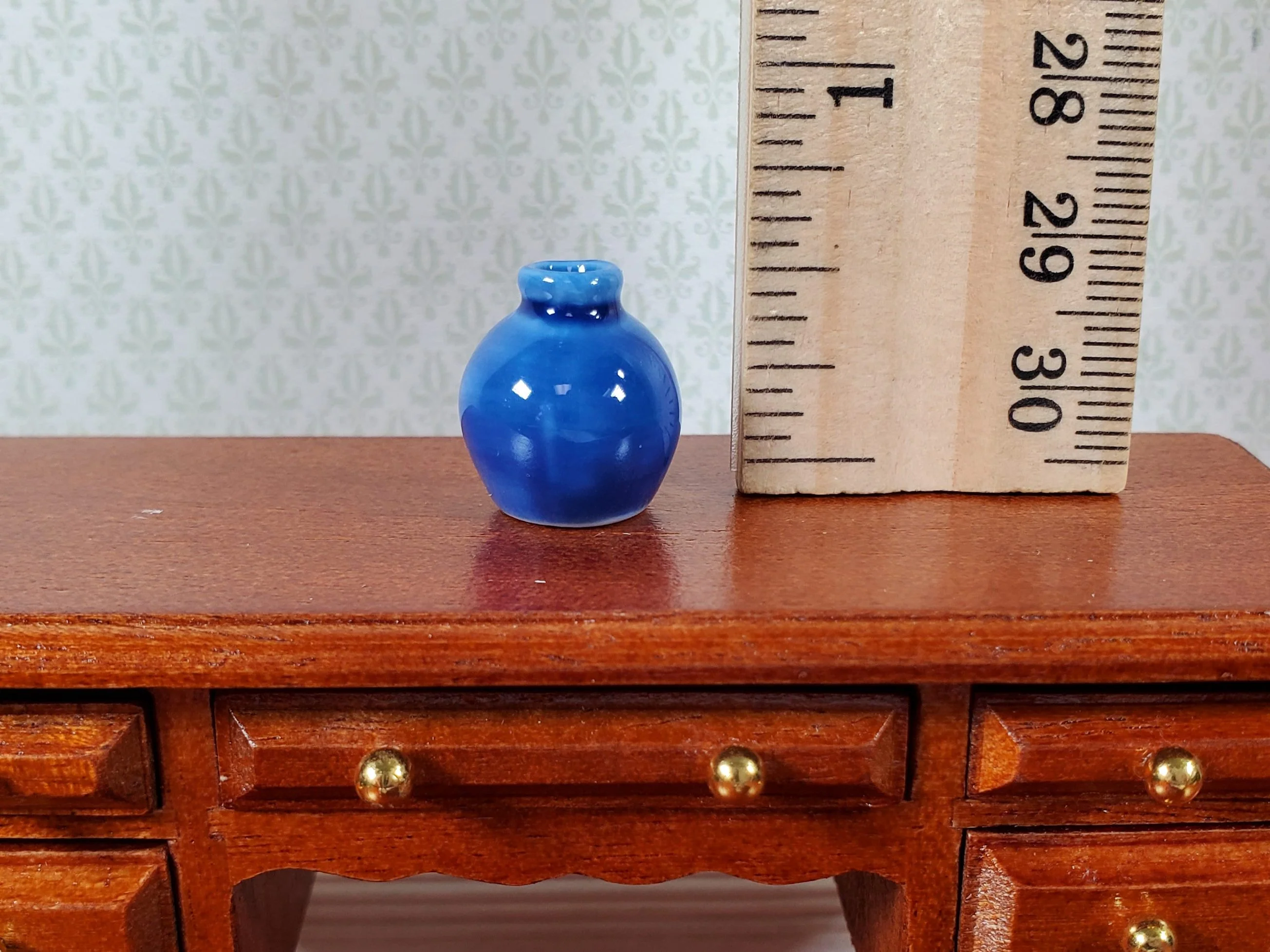 Dollhouse Small Dark Blue Round Ceramic Vase 1:12 Scale Miniature - Image 3