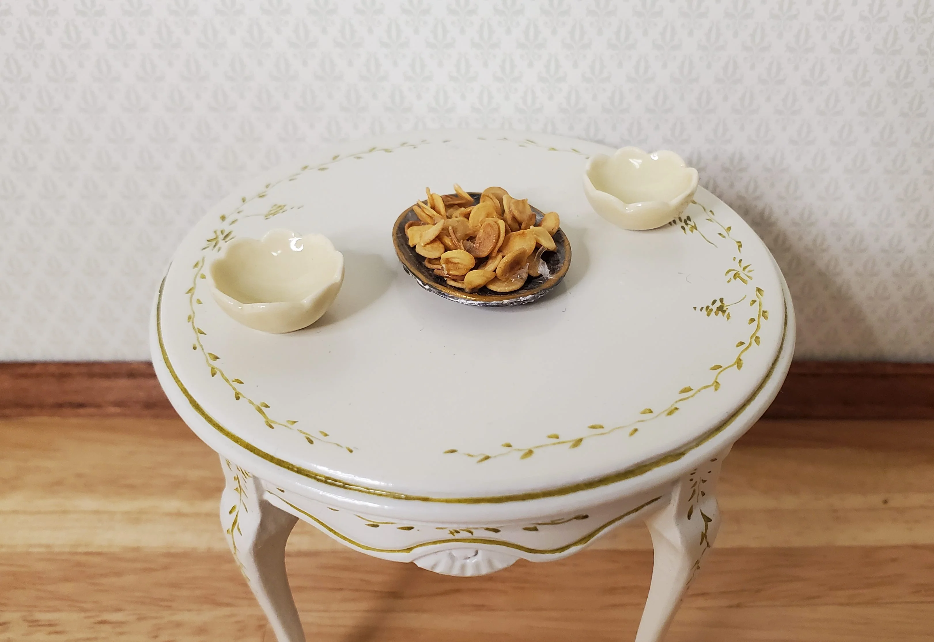 Dollhouse Small Dark Cream Scalloped Ceramic Bowls x2 1:12 Scale Miniature - Image 2