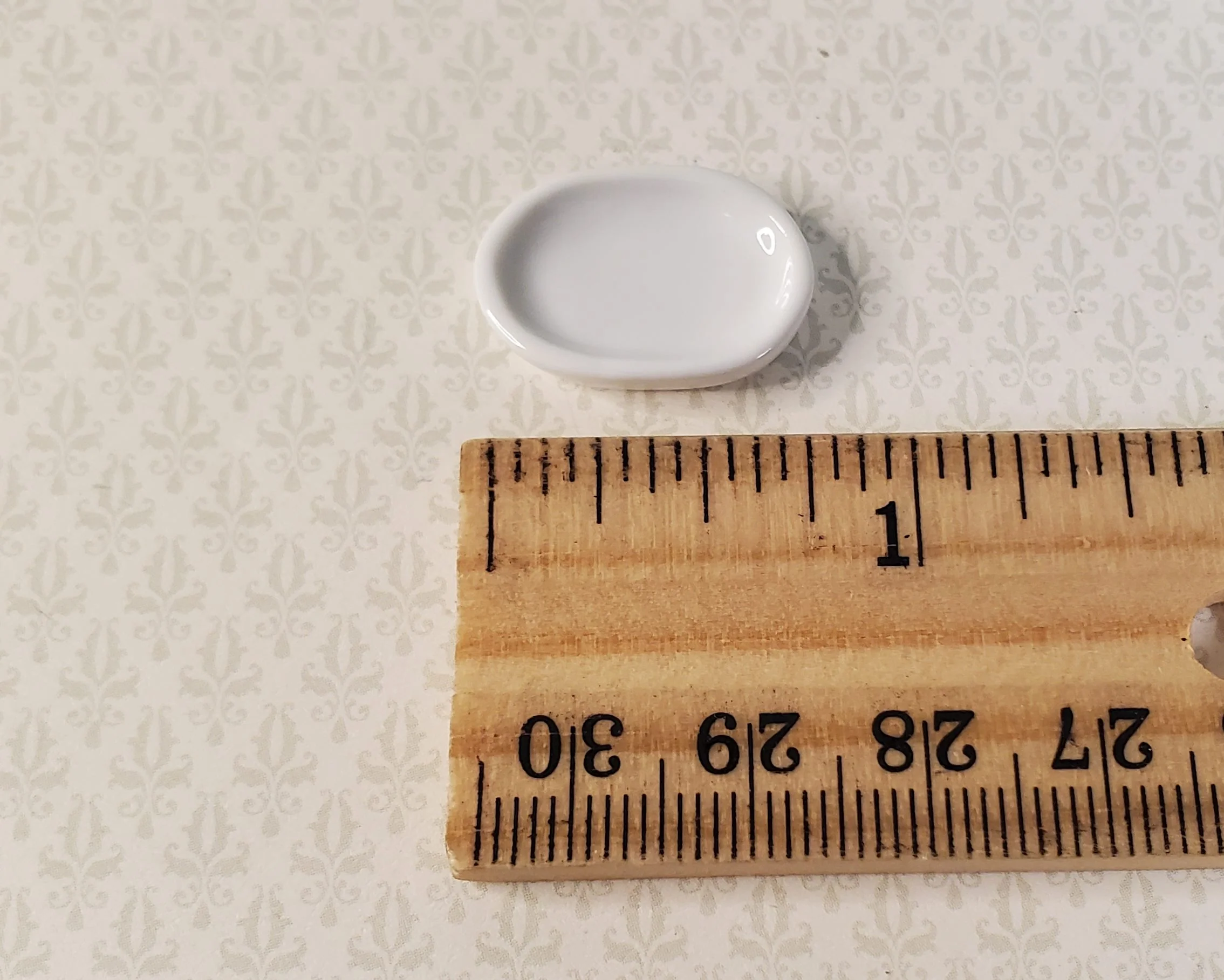 Dollhouse Small Oval White Ceramic Platter 1:24 Scale Miniature - Image 3