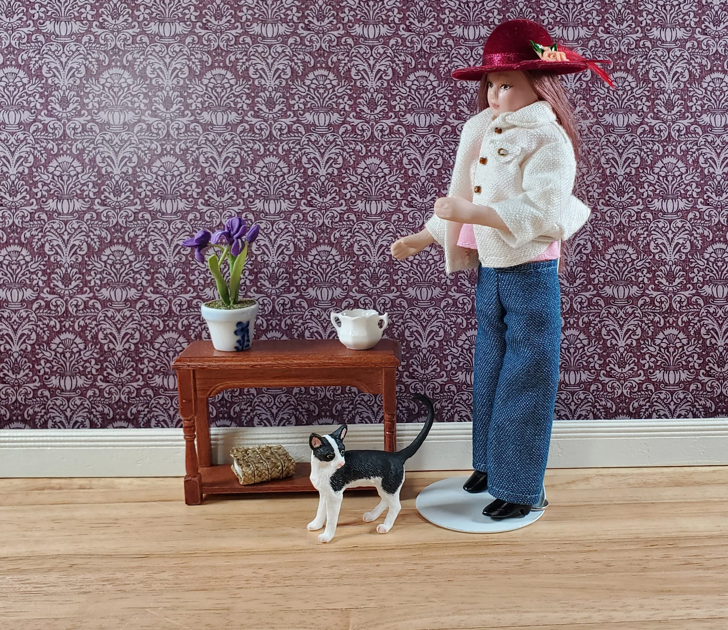 Dollhouse Small Side Table Walnut with Lower Shelf 1:12 Scale Miniature - Image 3