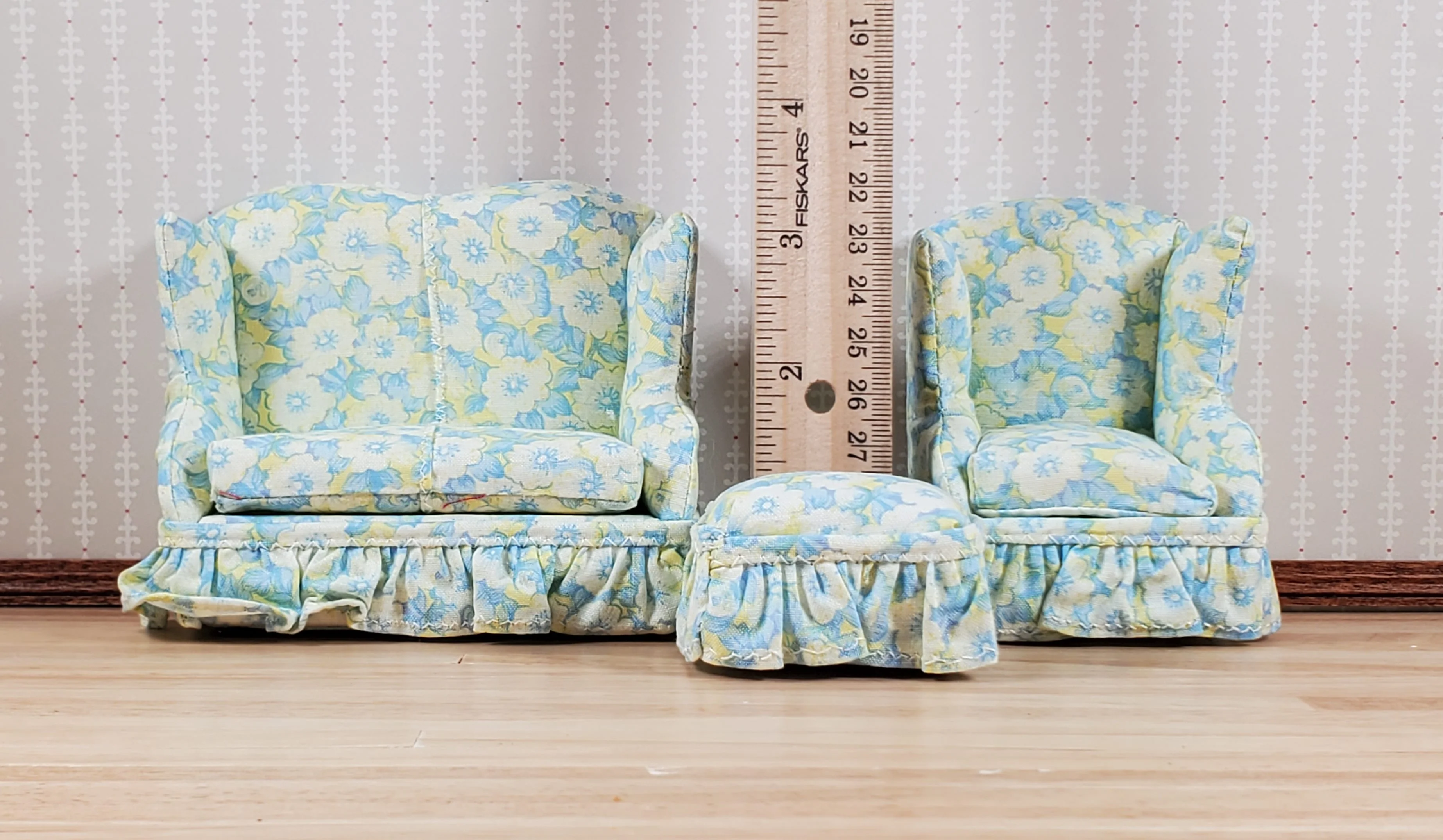 Dollhouse Small Sofa Chair Ottoman Blue White Yellow 1:12 Scale Miniature Furniture - Image 3