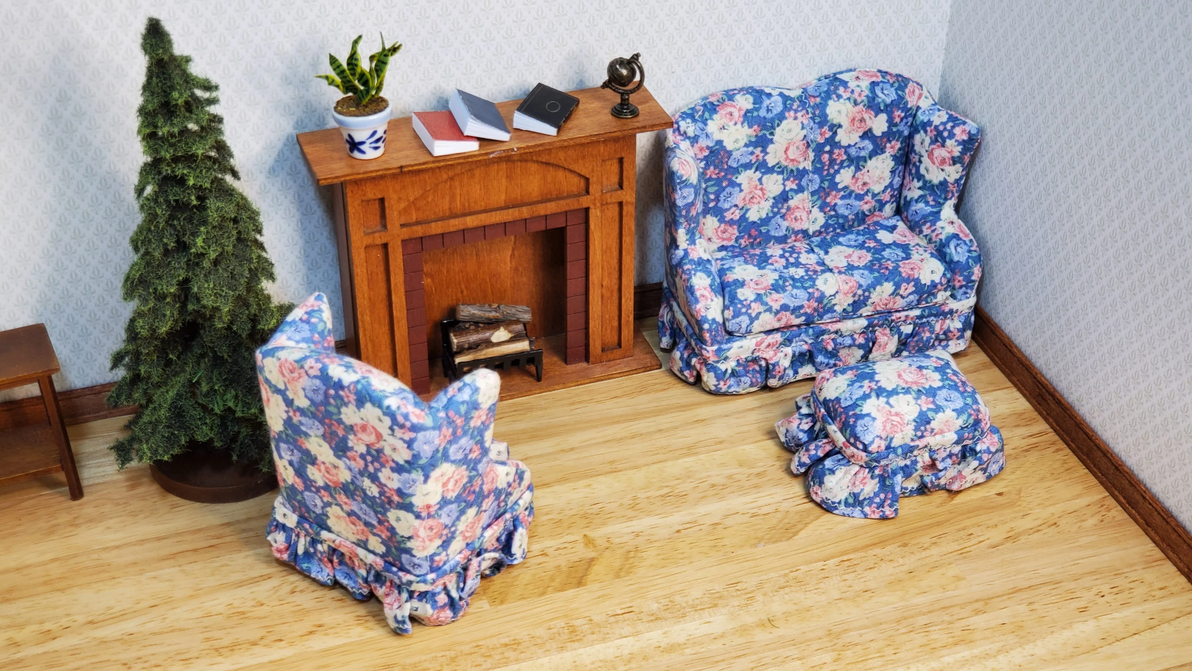 Dollhouse Small Sofa Chair Ottoman Pastel Floral 1:12 Scale Miniature Furniture - Image 2