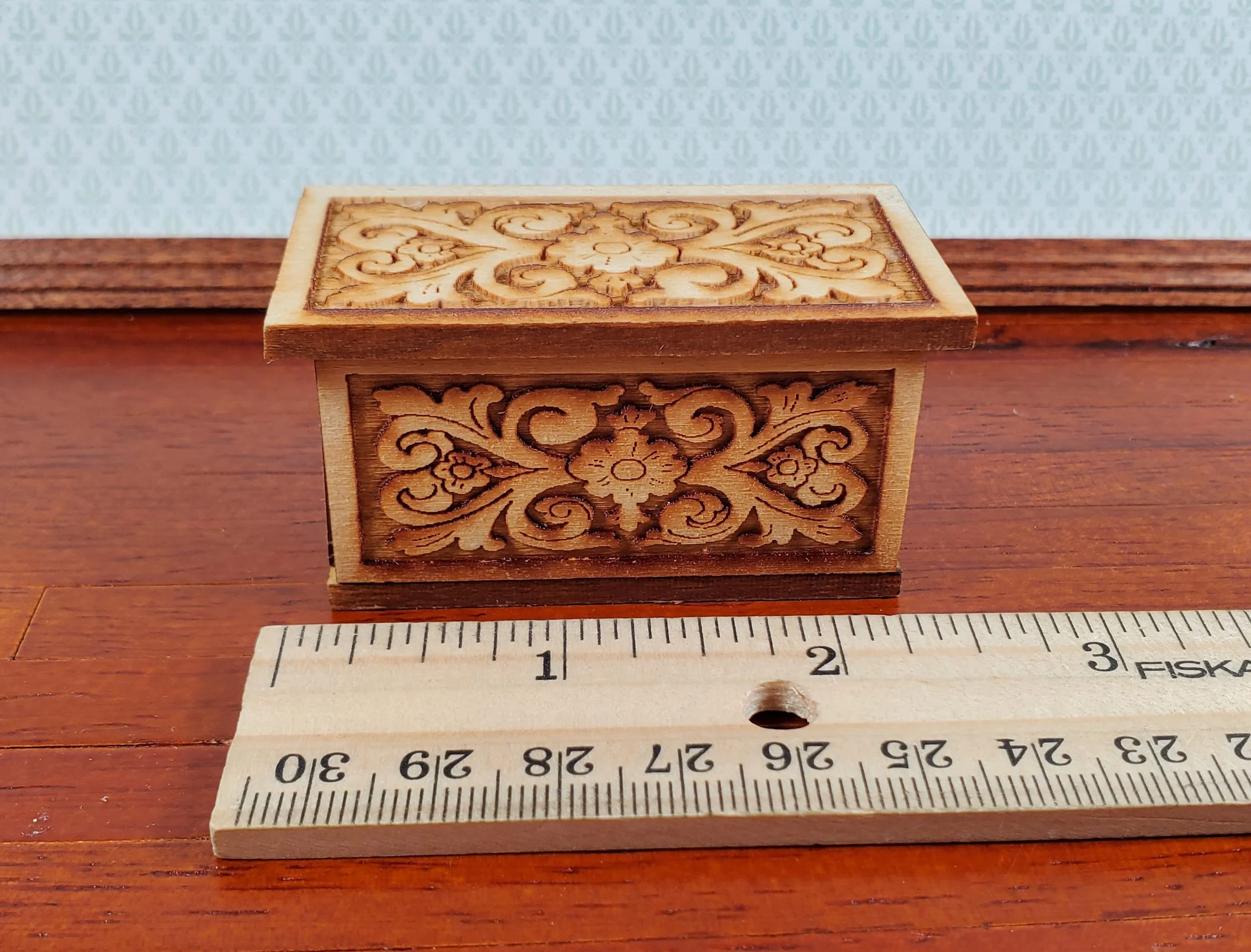 Dollhouse Small Wood Trunk with Removable Lid Laser Carved 1:12 Scale Furniture - Image 5