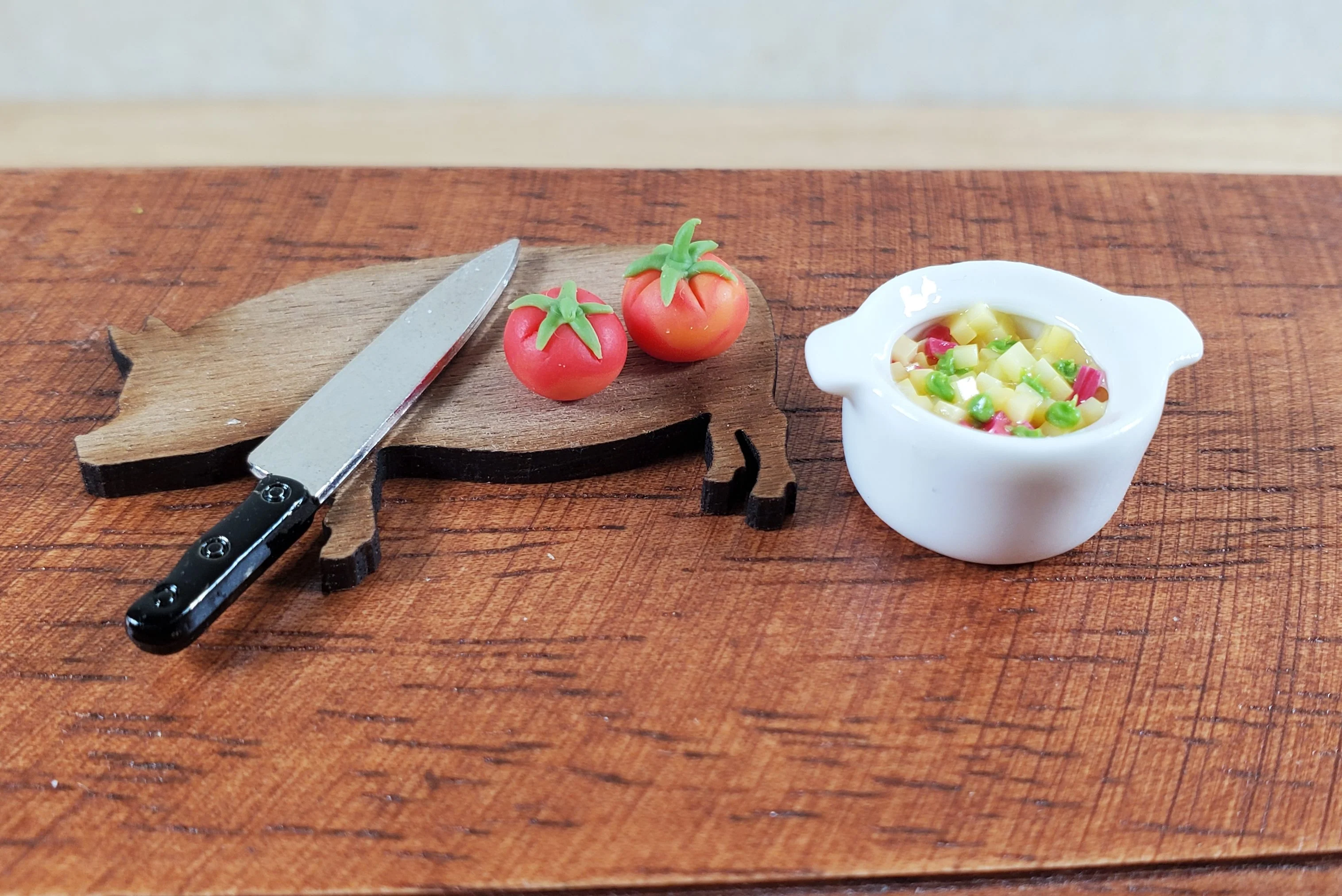 Dollhouse Spicy Corn Side Dish in a Pot 1:12 Scale Miniature Food - Image 2