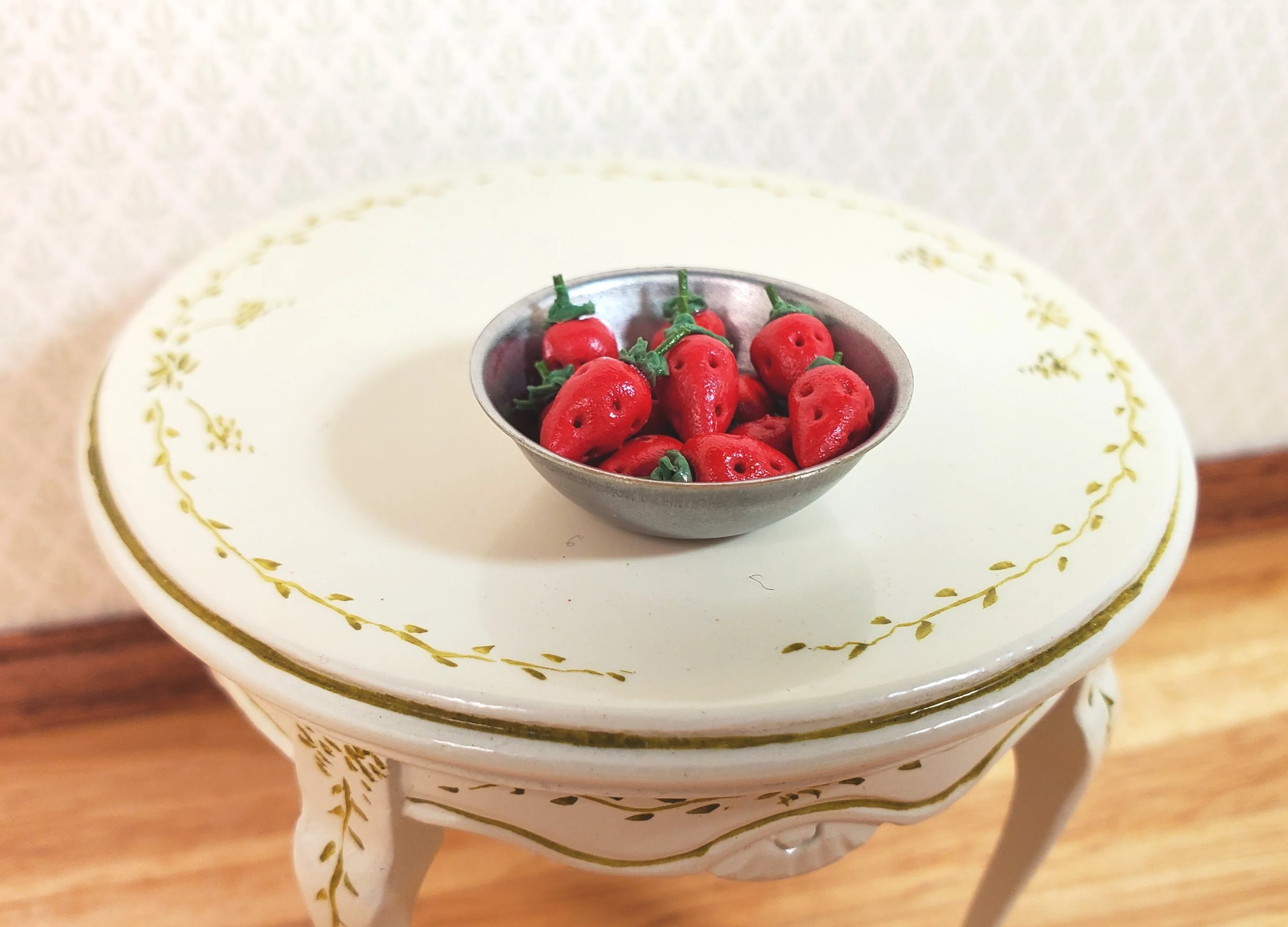 Dollhouse Strawberries Set of 12 1:12 Scale Miniature Fruit Food Kitchen Grocery - Image 2