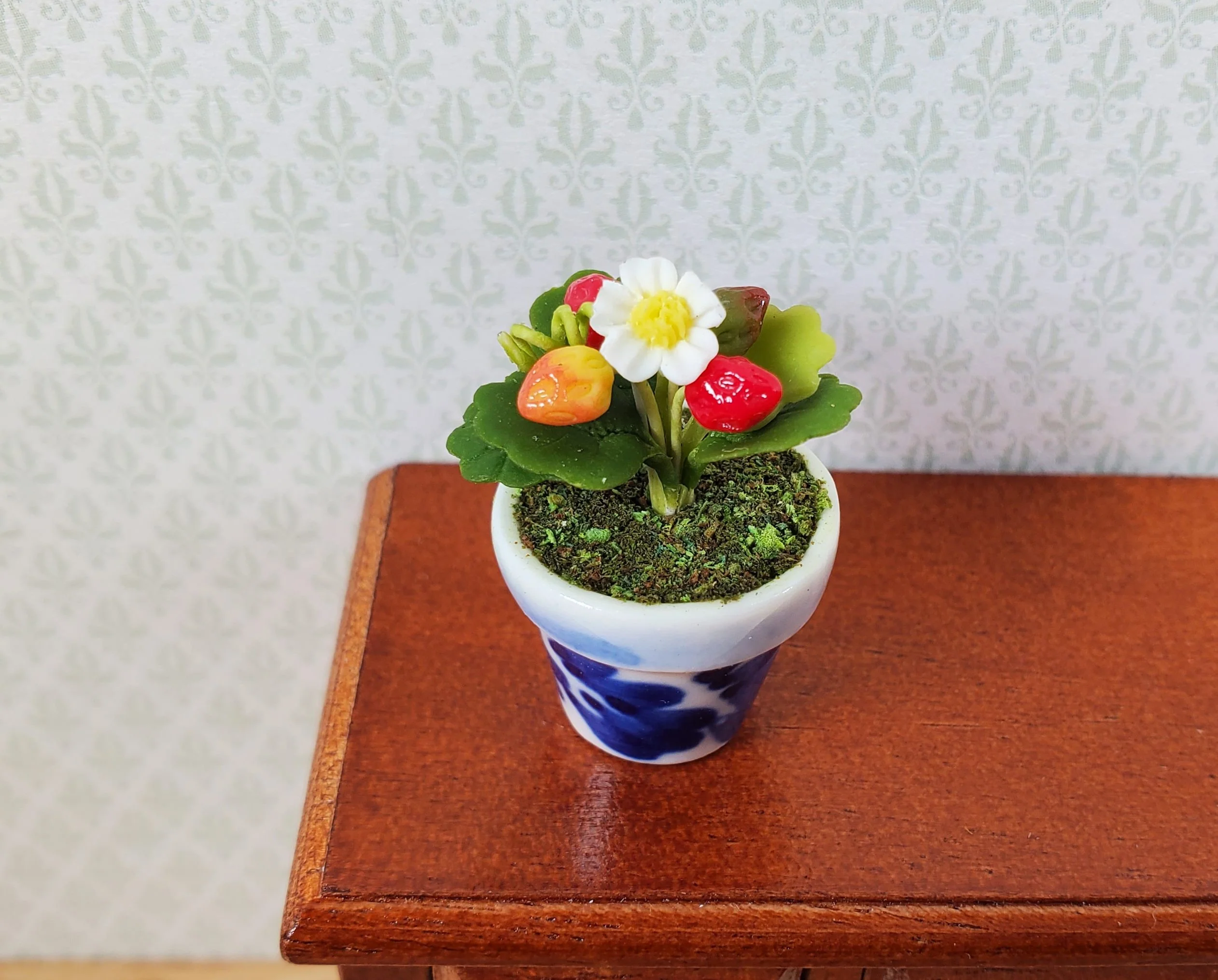 Dollhouse Strawberry Plant in a Blue & White Ceramic Pot 1:12 Scale Miniature