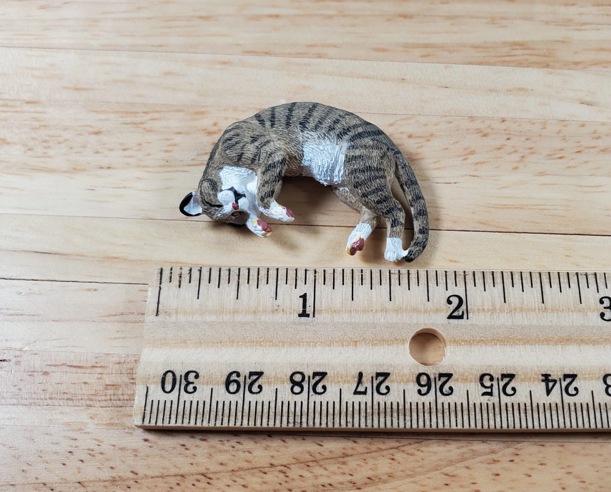 Dollhouse Tabby Cat Lying Down Brown Striped 1:12 Scale Miniature Pet Kitty - Image 4