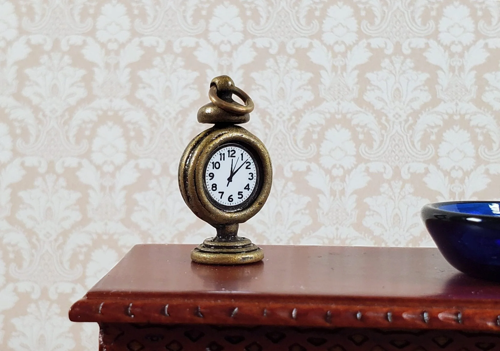 Metal Dollhouse Table Clock on Stand Antique Style Bronze 1:12 Scale Miniature Dollhouse Accessories - Image 2