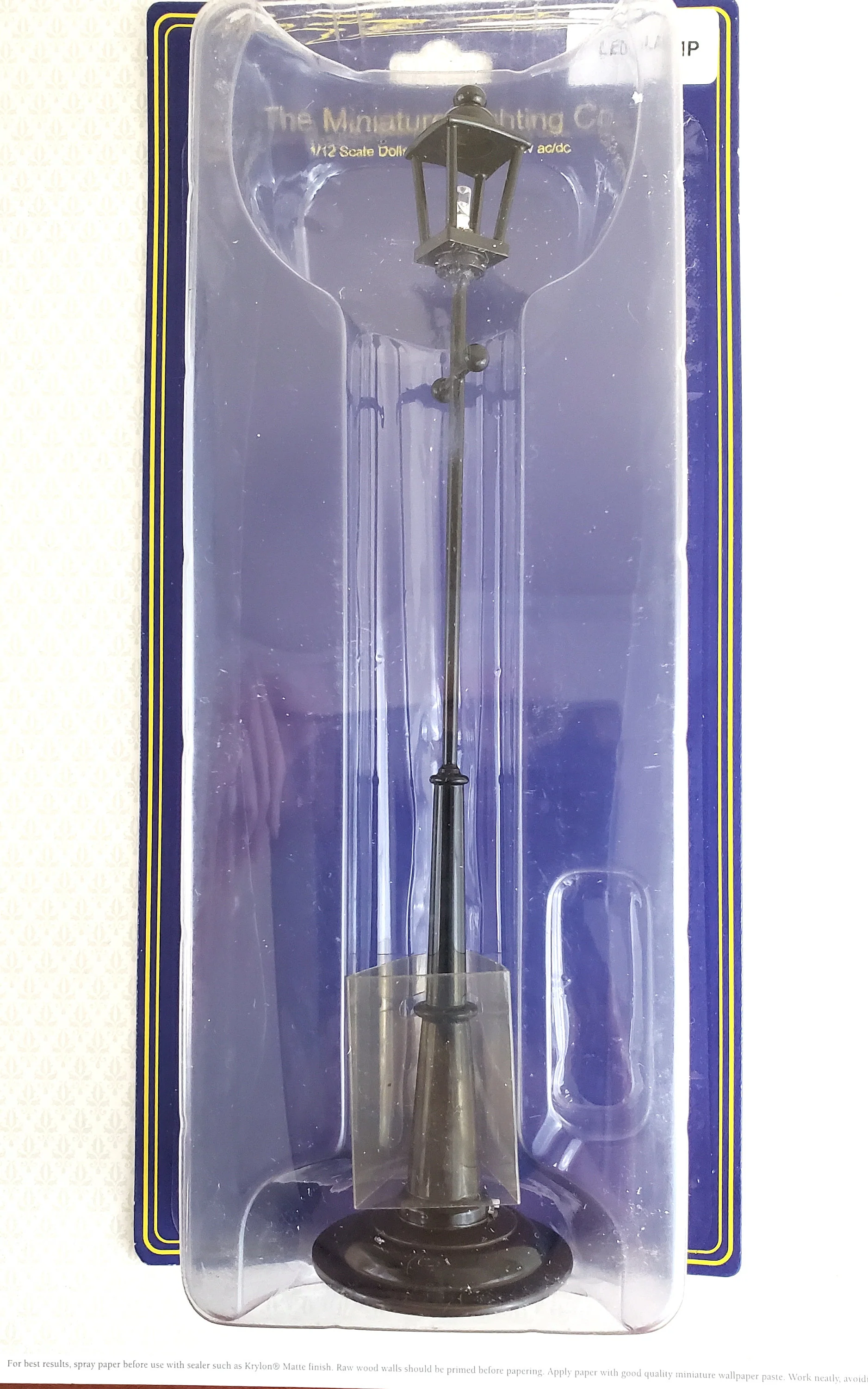 Dollhouse Tall Street Lamp LED Battery Light Metal Large 7 3/4" 1:12 Scale Miniature - Image 3