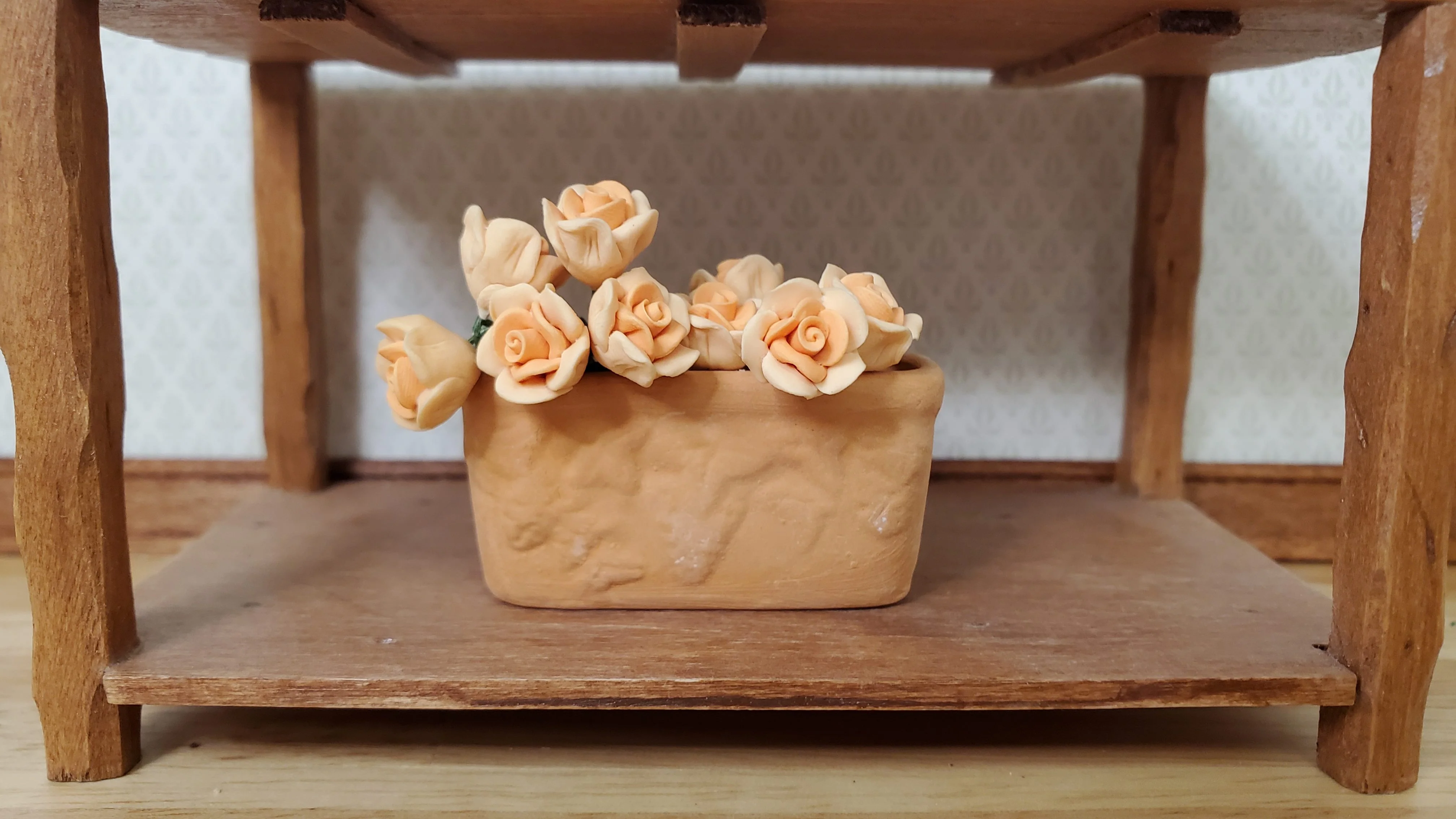 Dollhouse Terra Cotta Garden Planter Narrow 1:12 Scale Miniature - Image 2