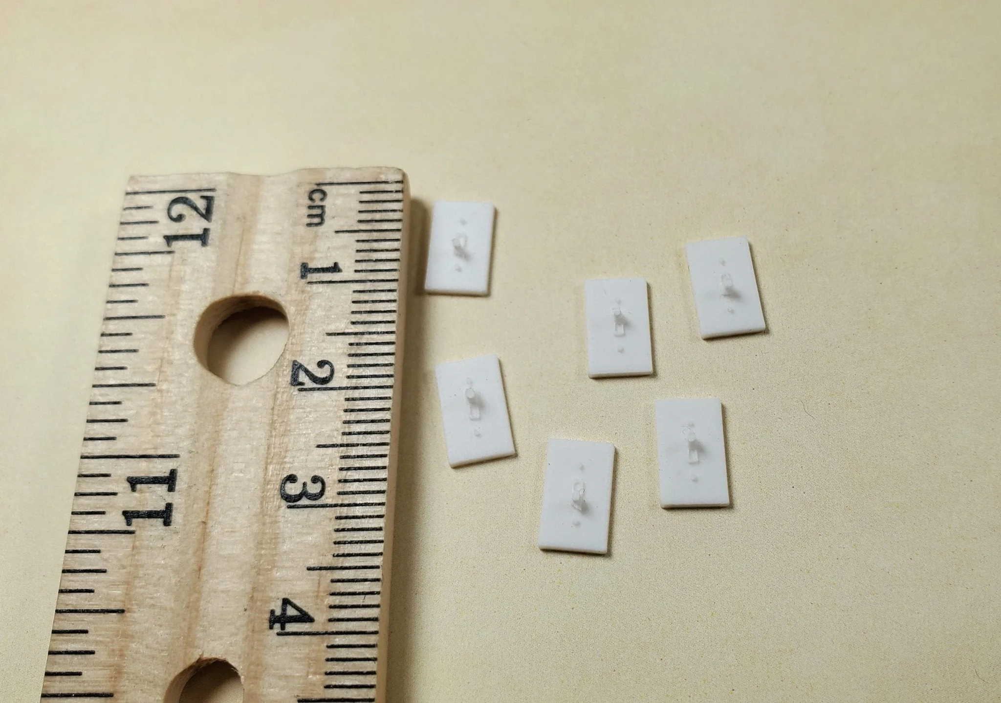 Dollhouse Tiny Light Switch Set of 6 1:12 Scale Modern Miniatures - Image 3