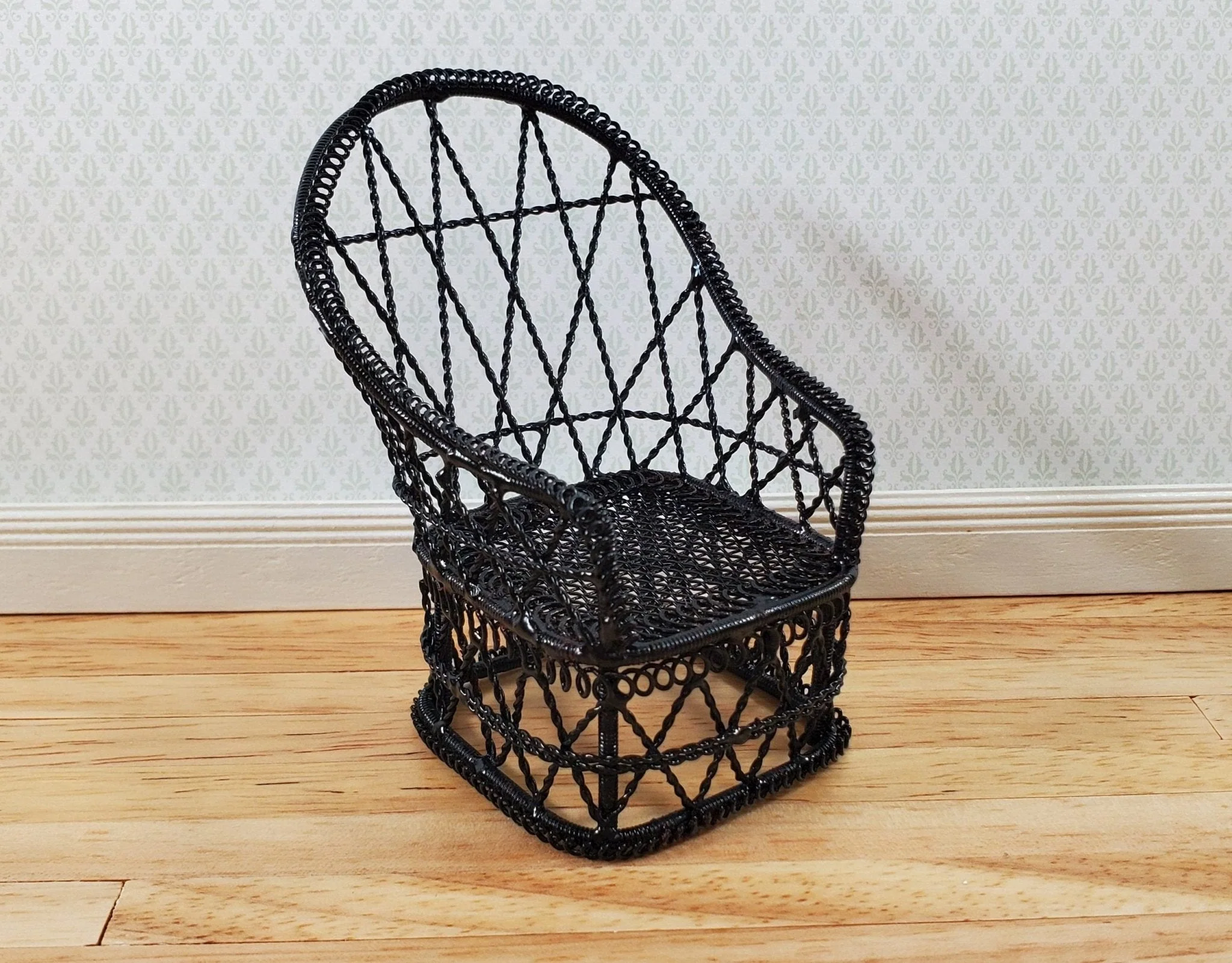 Dollhouse Tub Chair Black Metal for Patio Porch 1:12 Miniature Fairy Garden