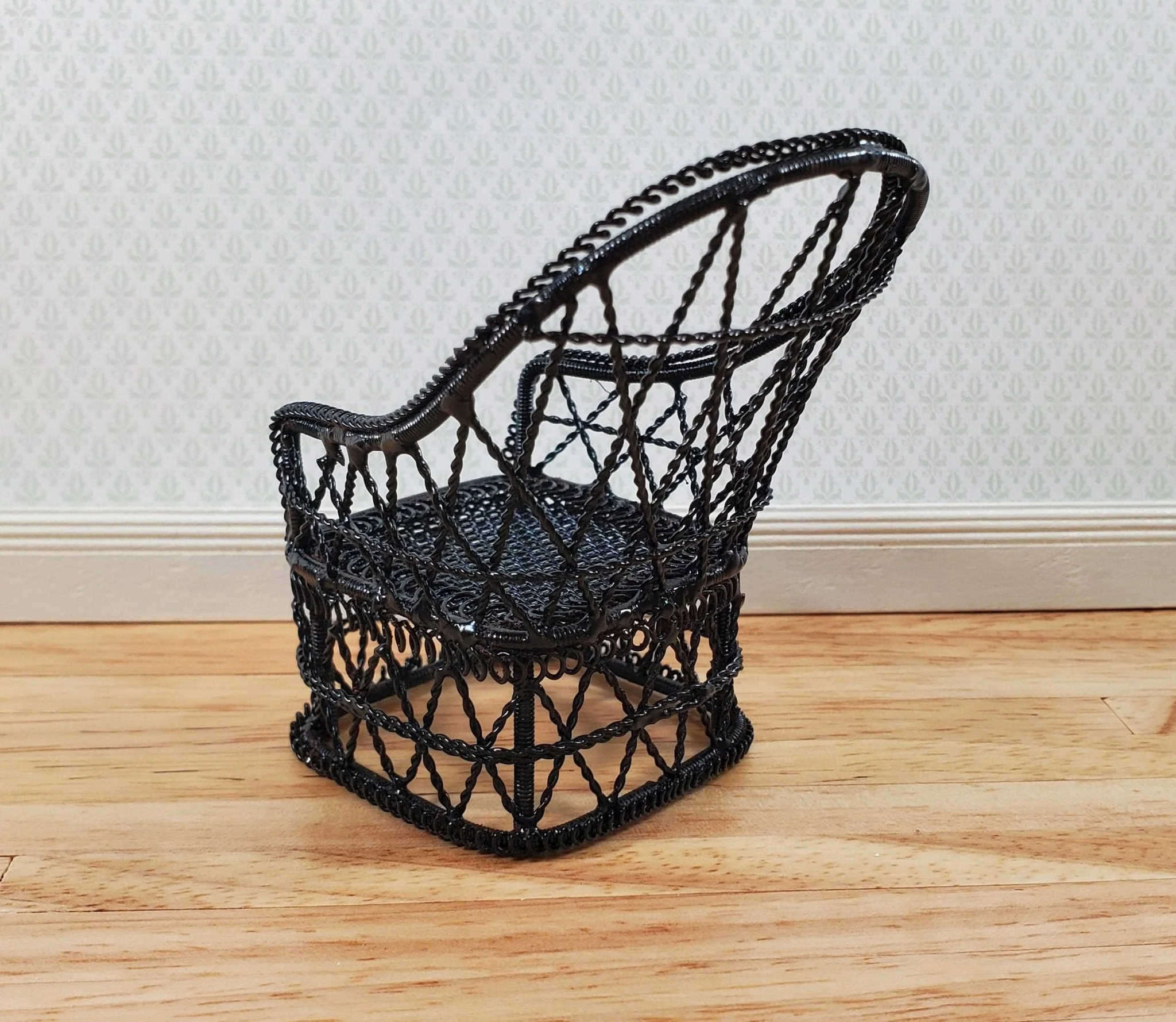 Dollhouse Tub Chair Black Metal for Patio Porch 1:12 Miniature Fairy Garden - Image 3