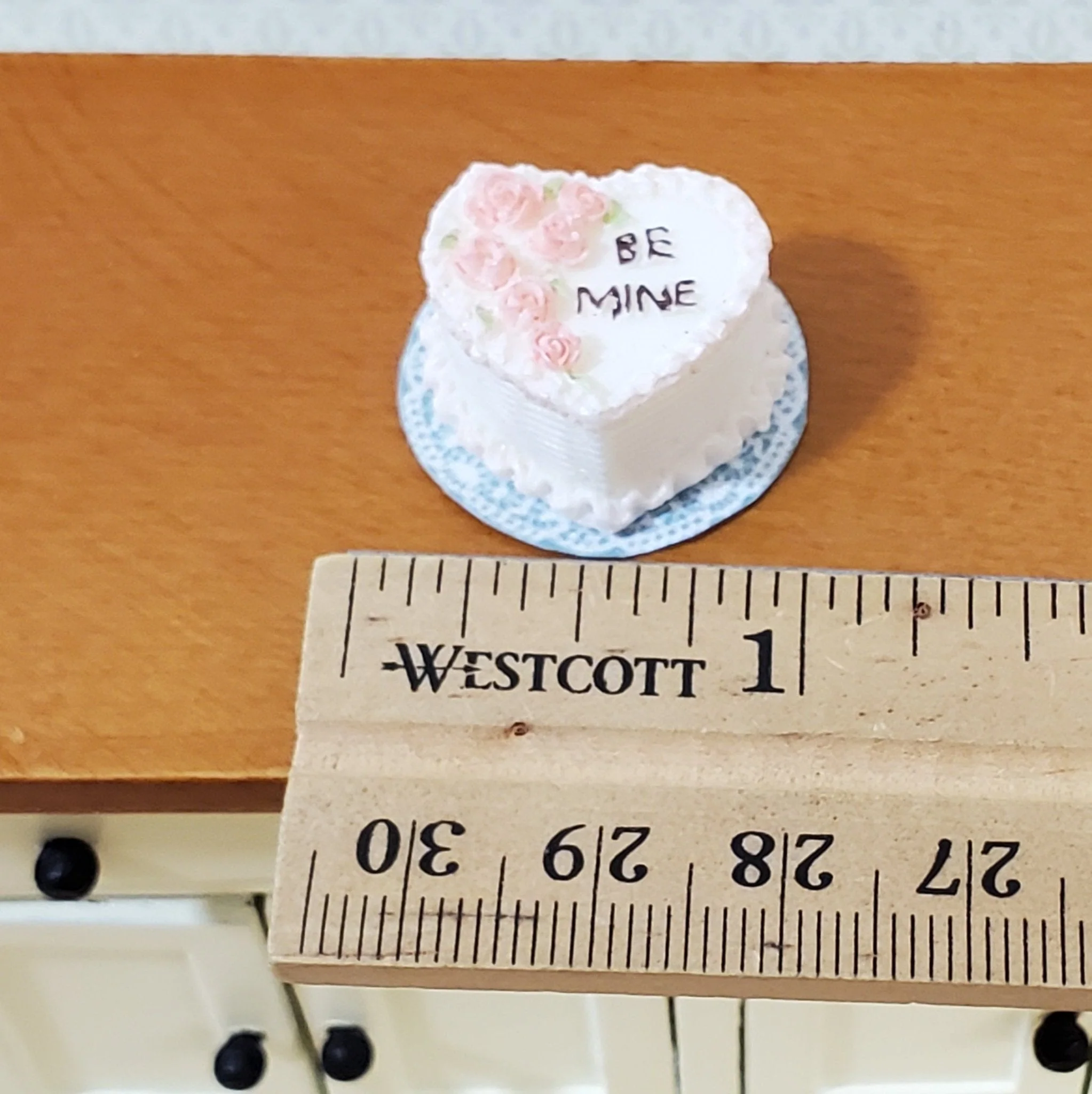 Dollhouse Valentines Cake Heart Shaped 1:12 Scale Dessert Food by Falcon A3667 - Image 5