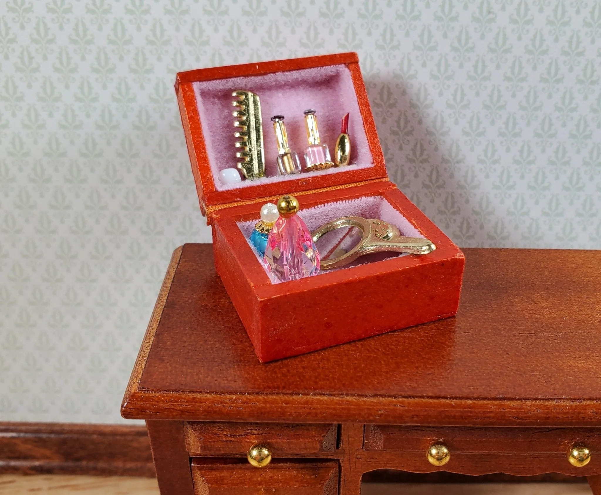 Dollhouse Vanity Dressing Table Set Mirror Comb Perfume 1:12 Scale Miniature