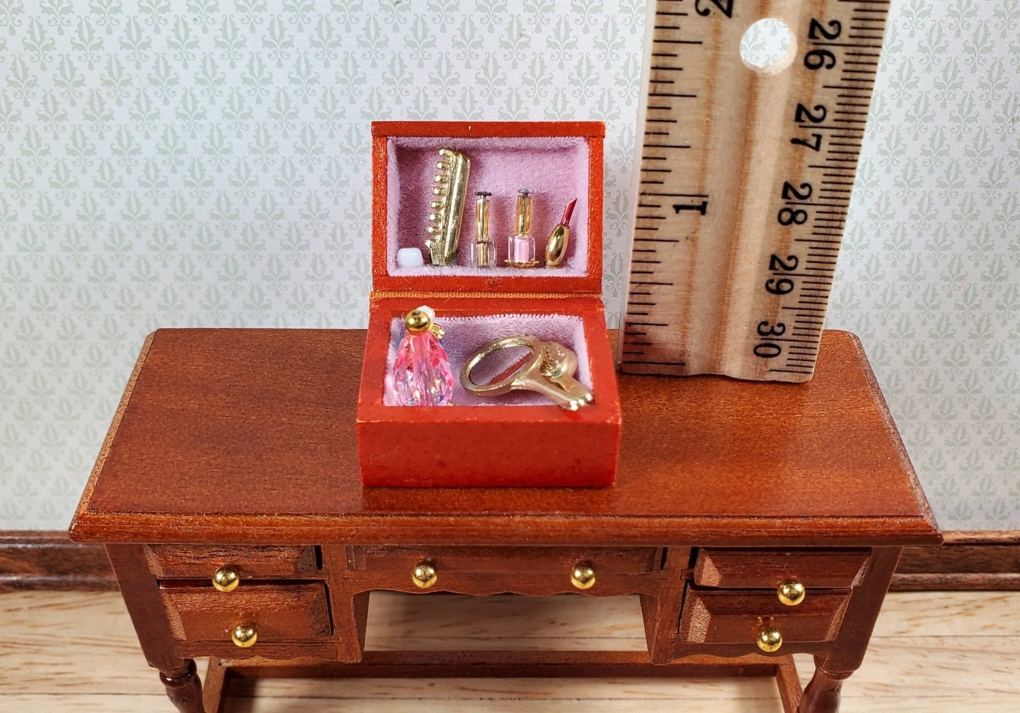 Dollhouse Vanity Dressing Table Set Mirror Comb Perfume 1:12 Scale Miniature - Image 3