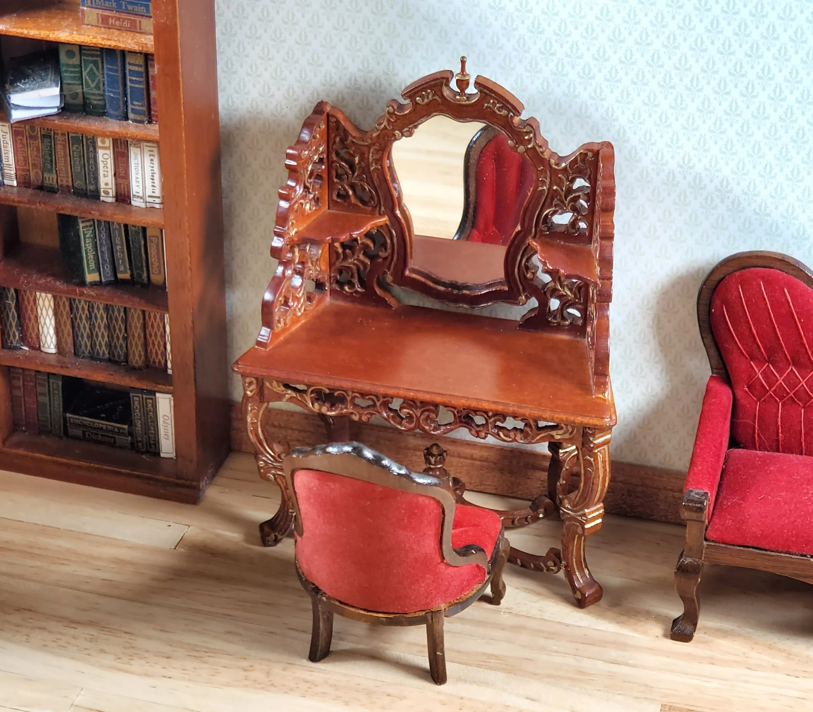 Dollhouse Vanity Dressing Table Walnut Finish 1:12 Scale by Hansson Miniatures - Image 3