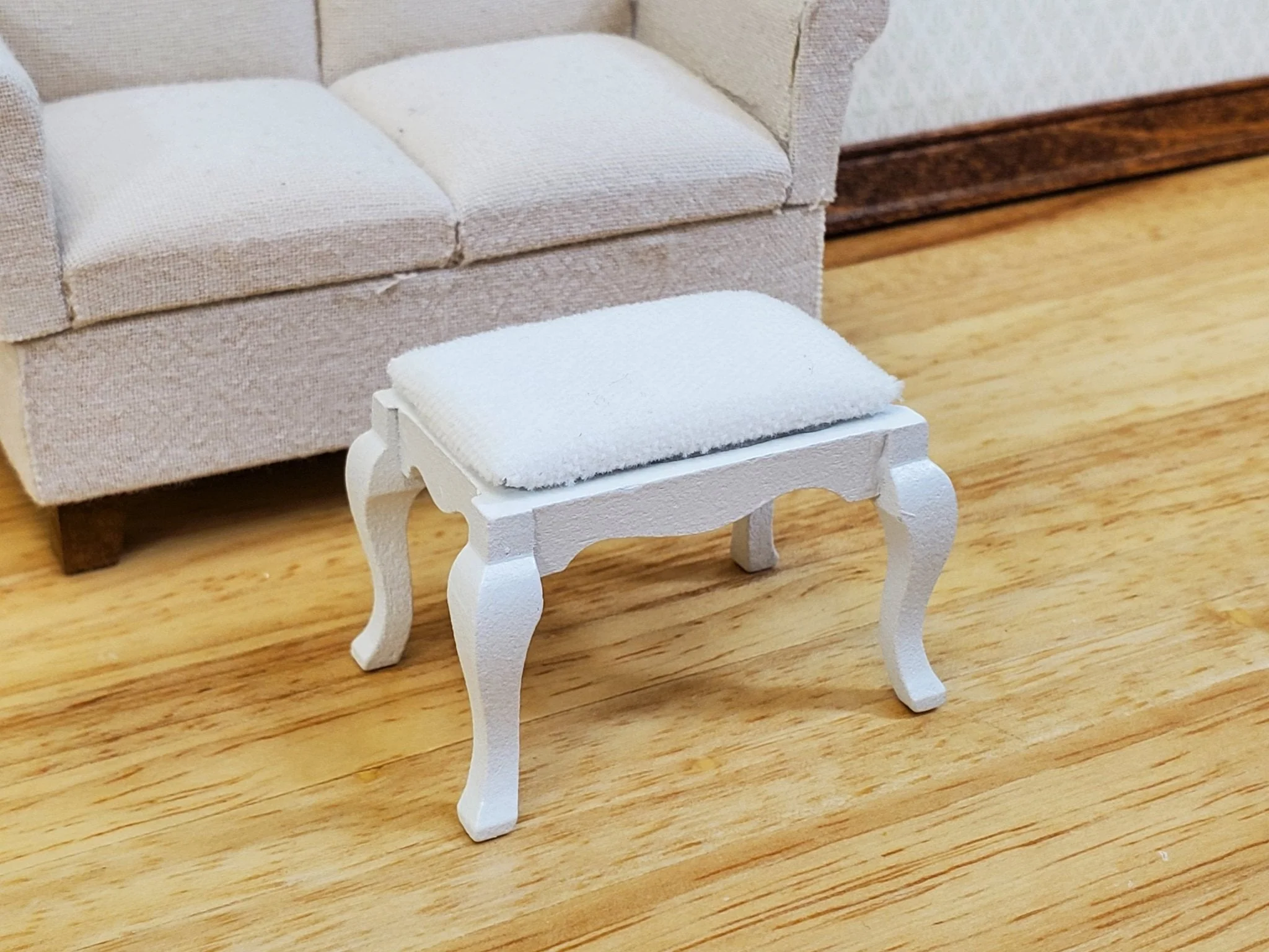 Dollhouse Vanity Stool or Foot Stool White Wood 1:12 Scale Miniature Furniture - Image 3