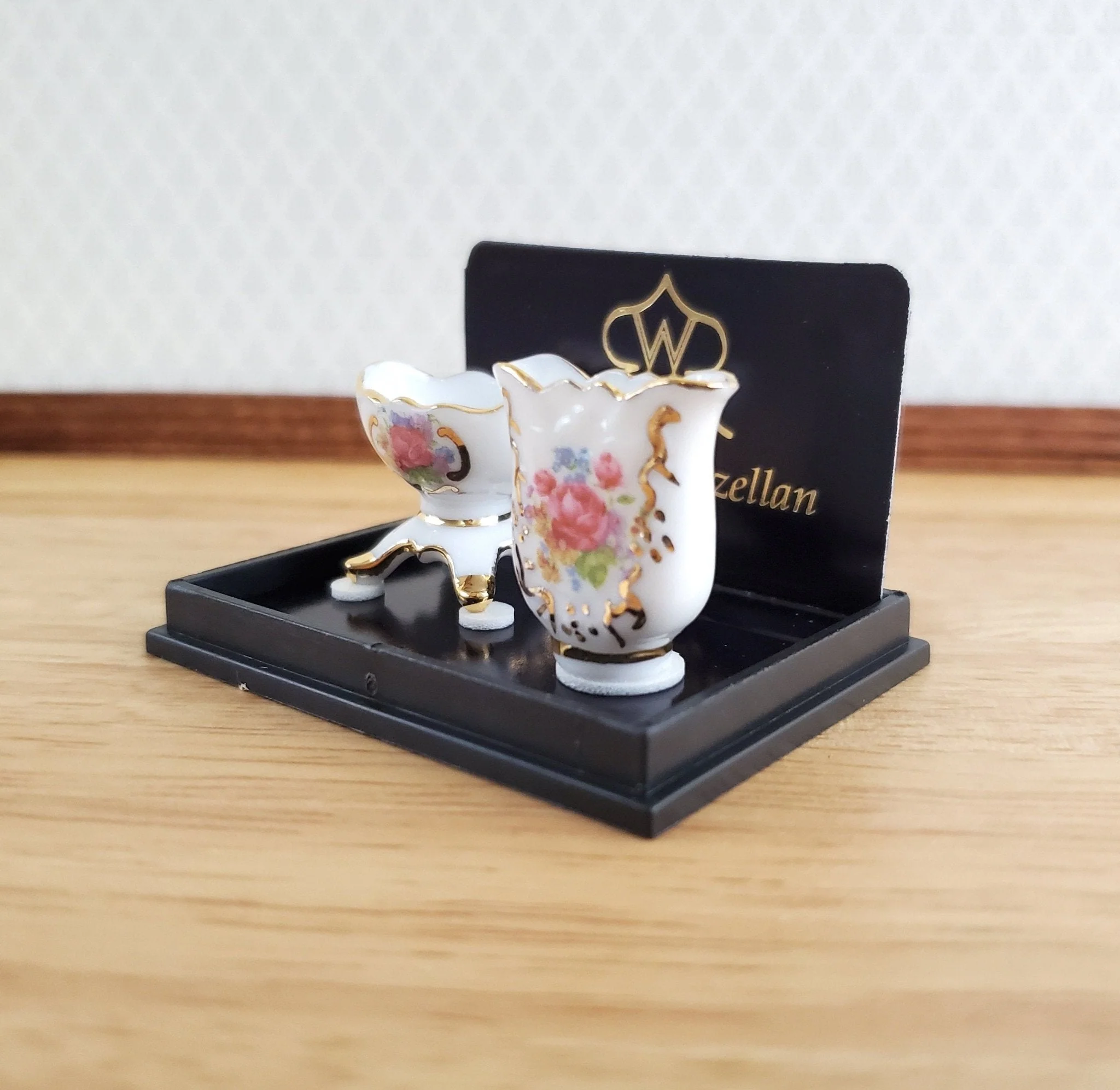 Dollhouse Vase & Candy Dish Reutter Porcelain Pink Floral 1:12 Scale Miniatures - Image 3