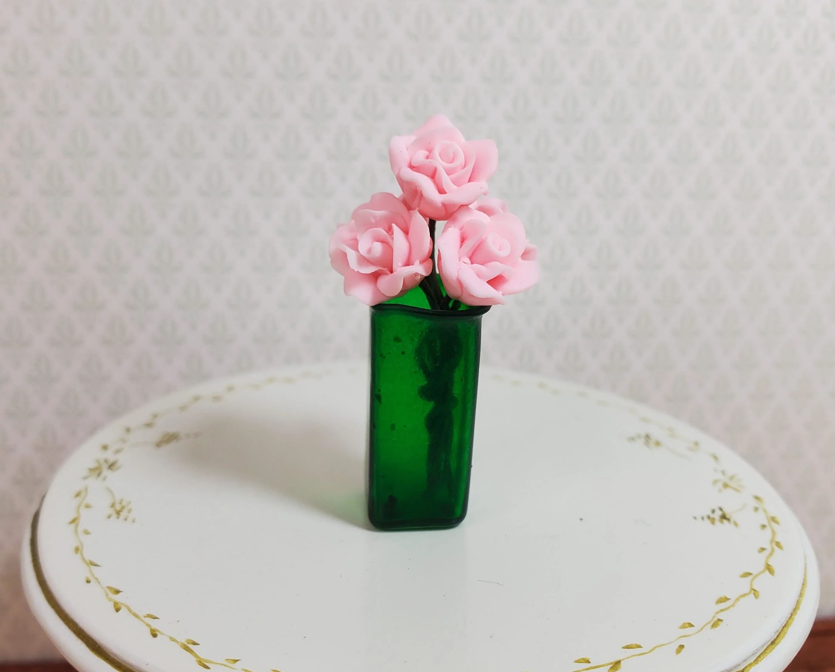 Dollhouse Vase Dark Green Square Real Glass for Flowers 1:12 Scale Miniature - Image 2