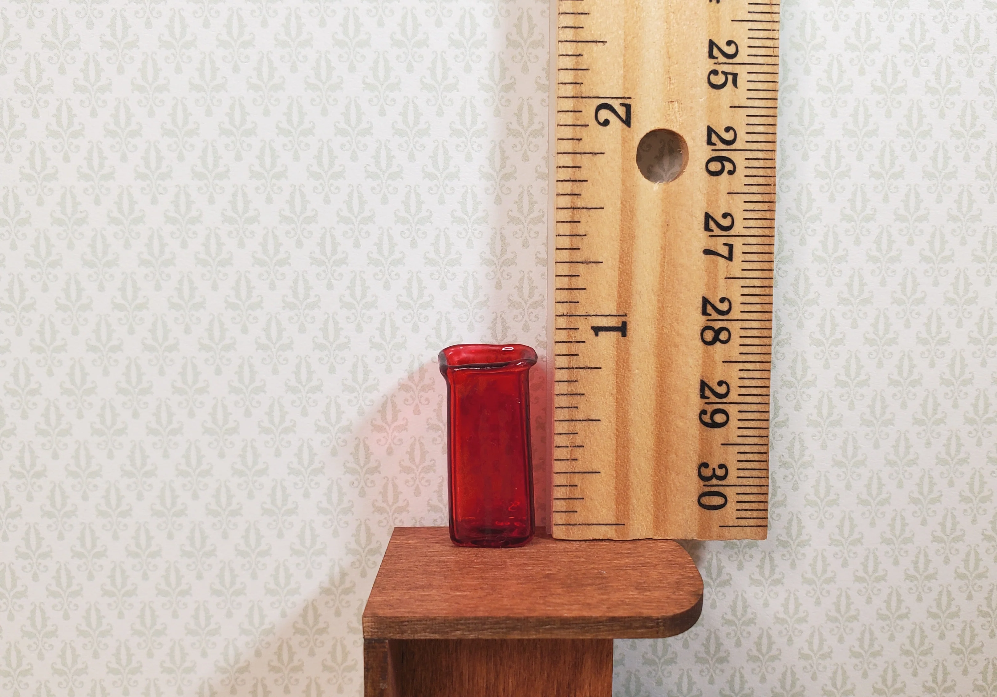 Dollhouse Vase Red Square Real Glass for Flowers 1:12 Scale Miniature - Image 3