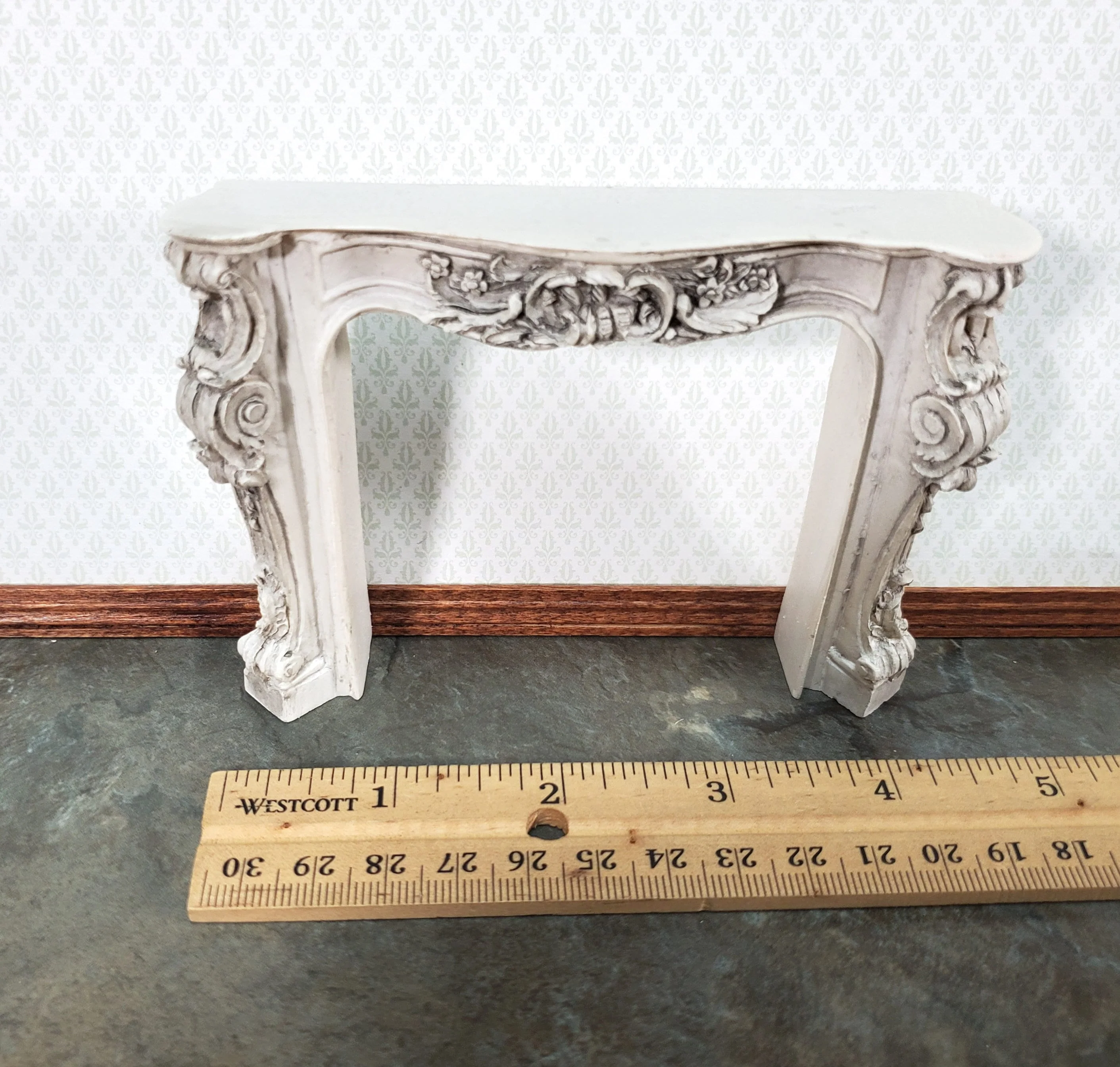Dollhouse Victorian Fireplace Aged Gray Ornate Resin 1:12 Scale Furniture - Image 4