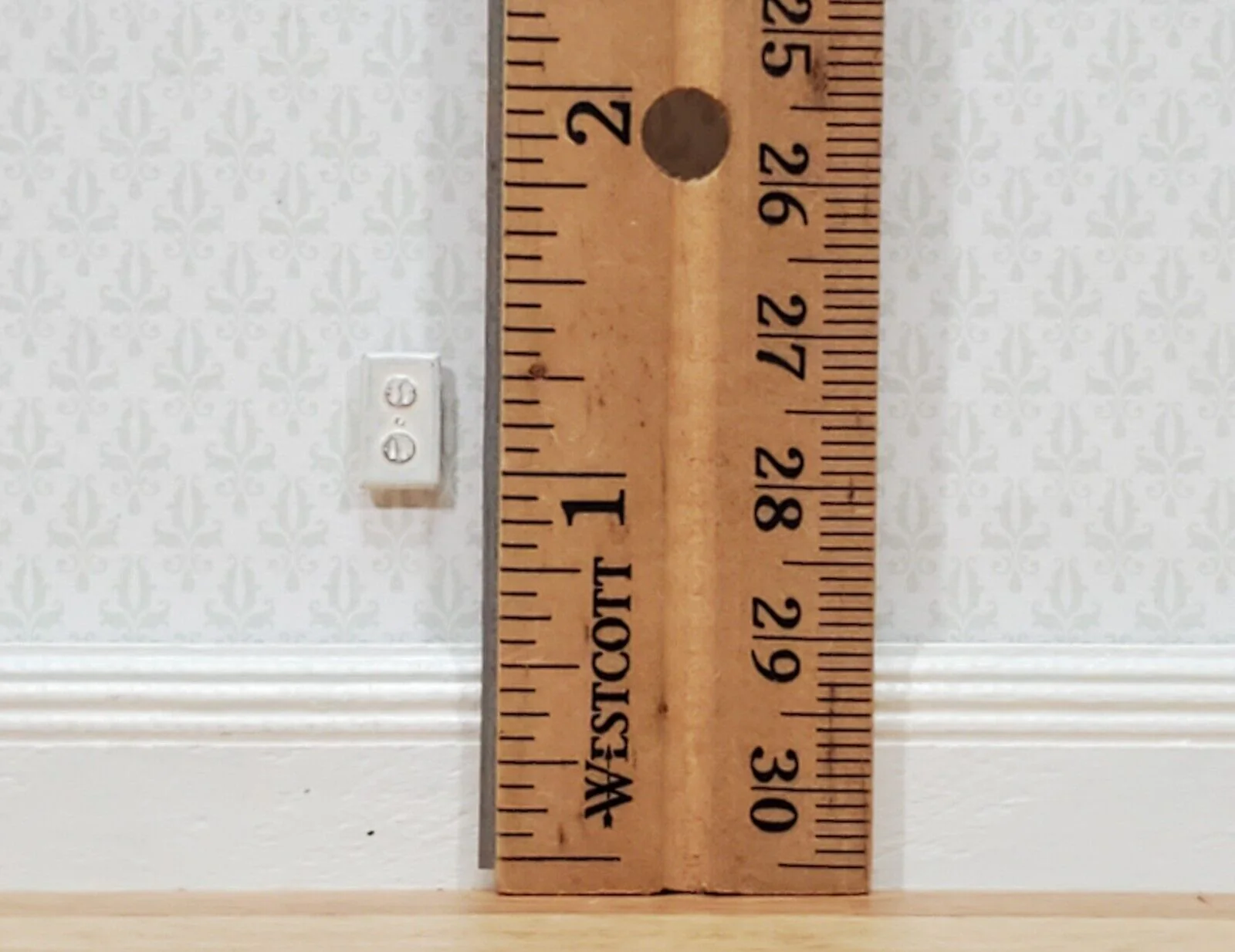 Dollhouse Wall Outlet Tiny Plug Metal 1:12 Scale Modern Miniatures - Image 4