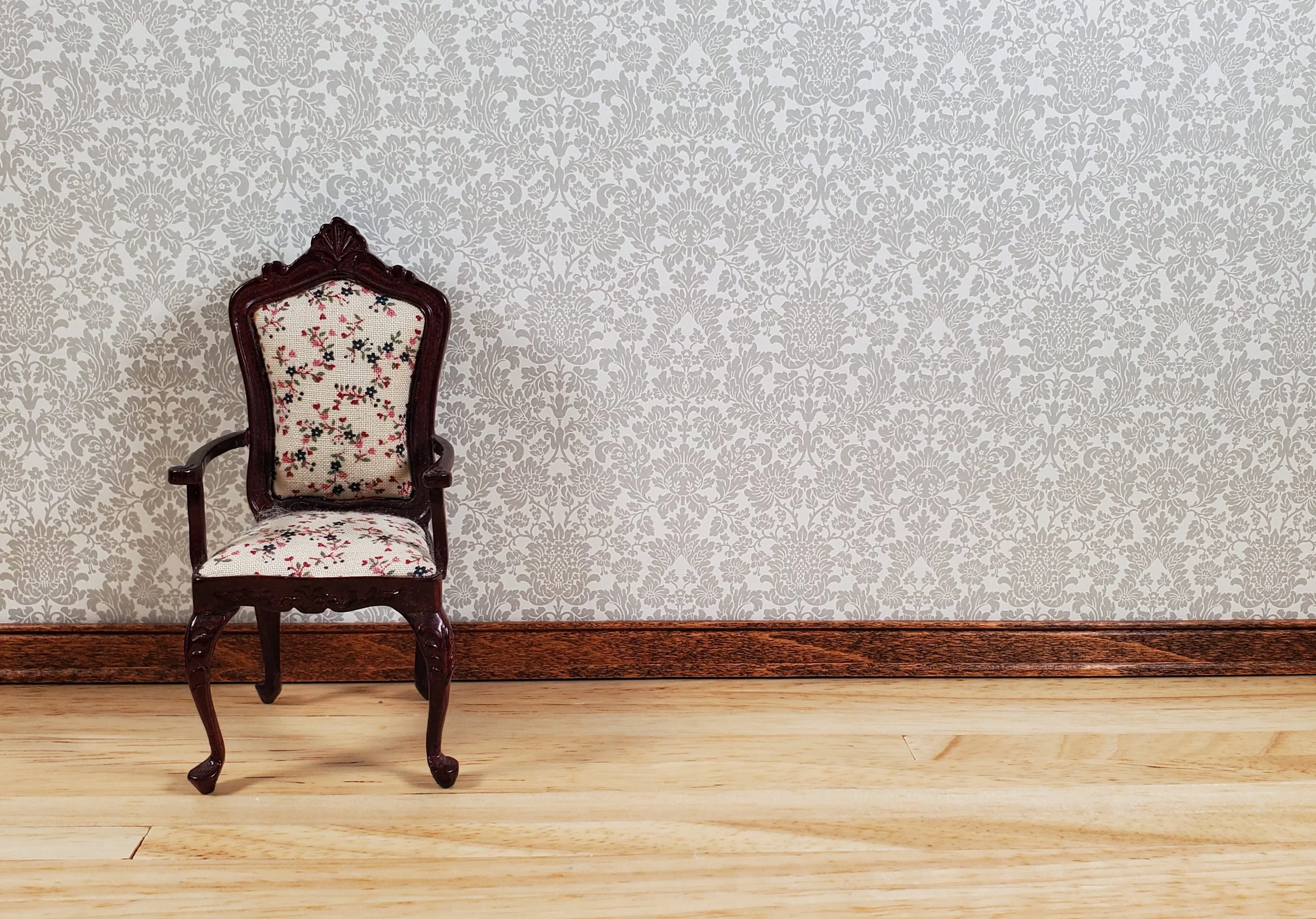 Dollhouse Wallpaper Berkshire Damask Gray Cream Bradbury & Bradbury 1:12 Scale - Image 3