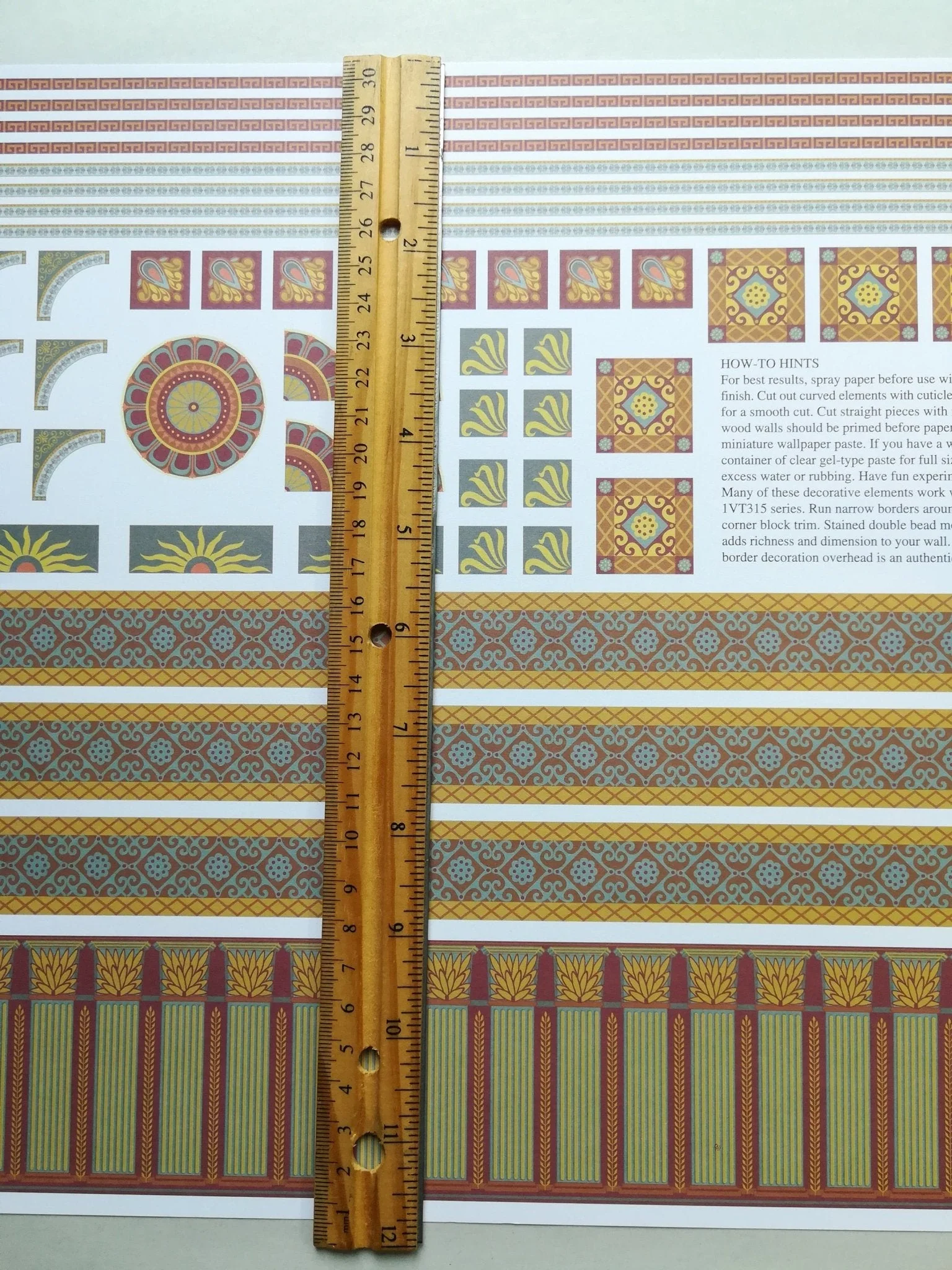 Dollhouse Wallpaper Miniature Brodnax Victorian Borders & Decoration 1:12 Scale - Image 4