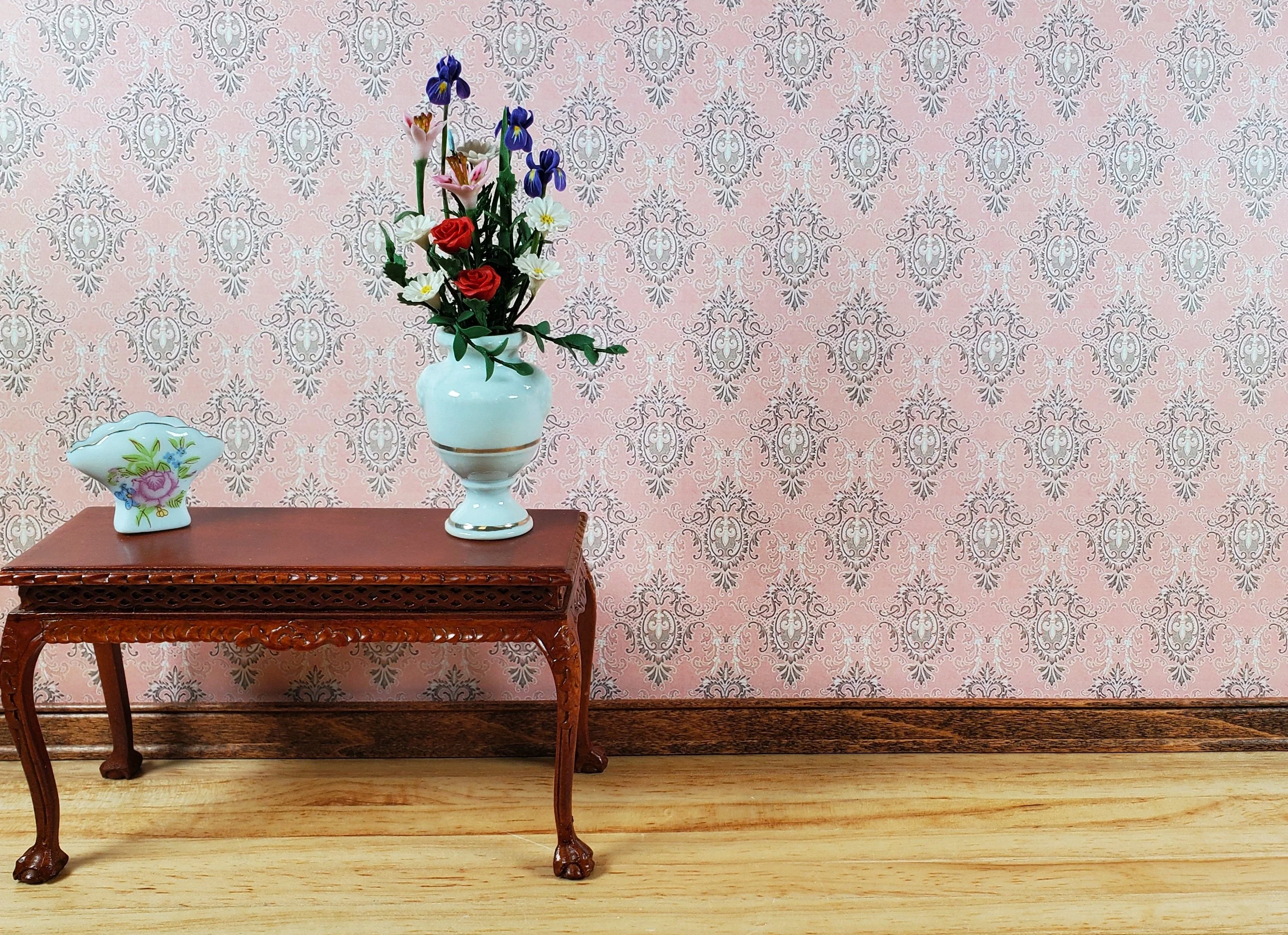 Dollhouse Wallpaper Peachy Pink Victorian 1:12 Scale Miniature by Itsy Bitsy - Image 5