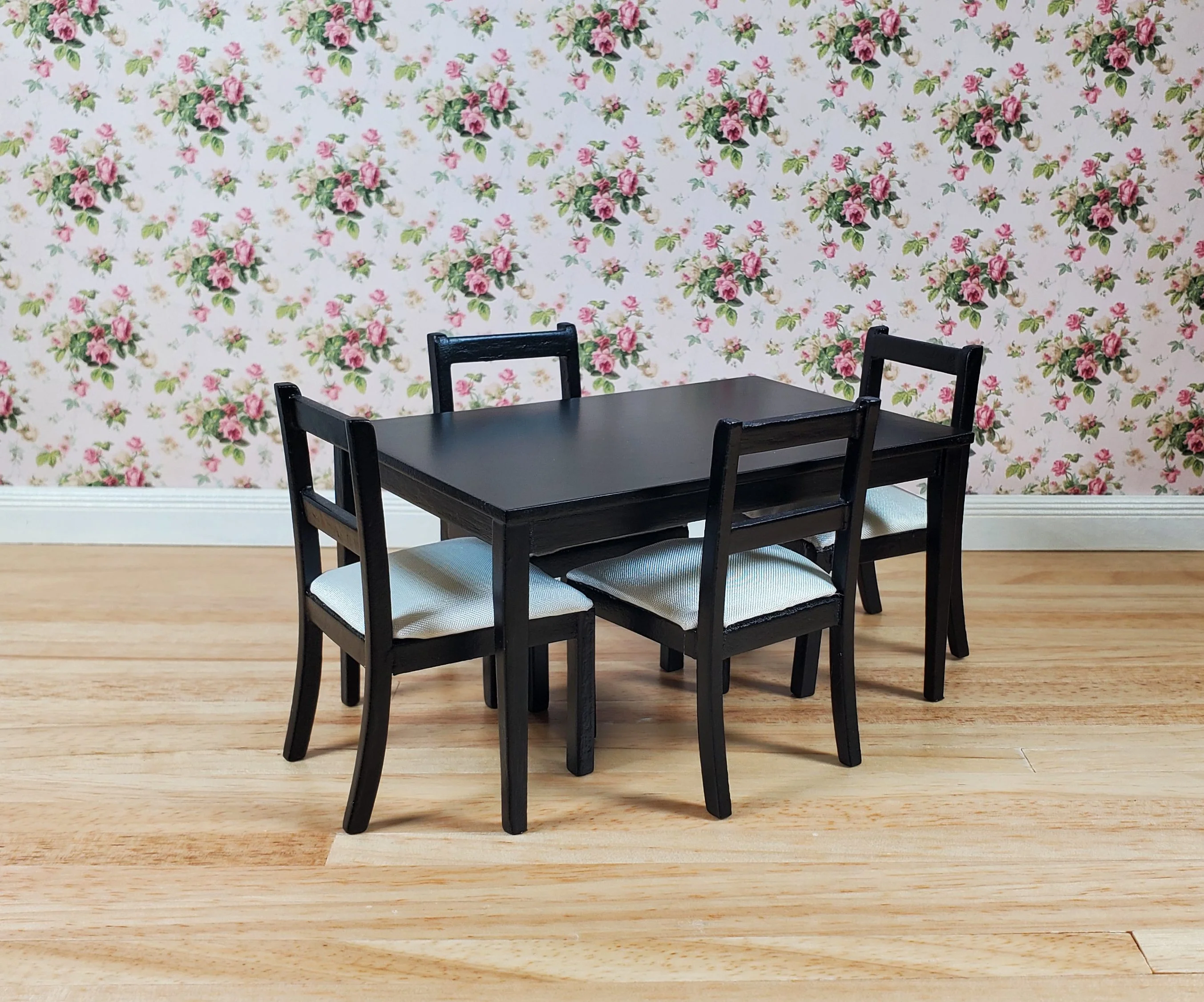 Dollhouse Wallpaper Rose Spray Bradbury & Bradbury 1:12 Scale Miniature - Image 3