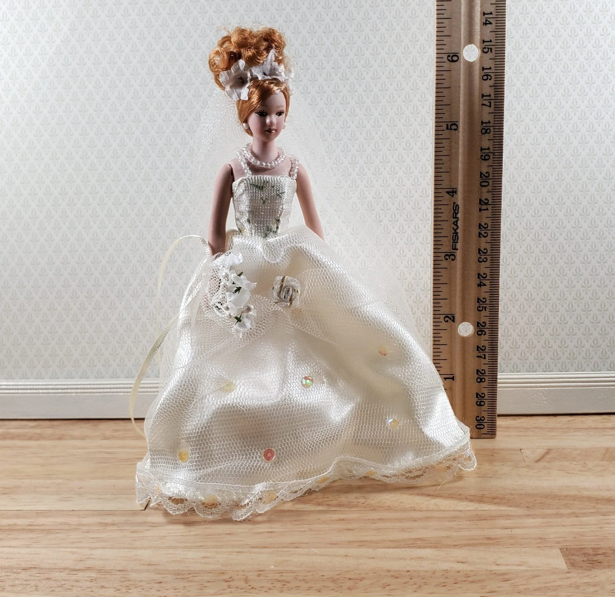 Dollhouse Wedding Bride Doll Porcelain Female Woman 1:12 Scale Miniature - Image 5