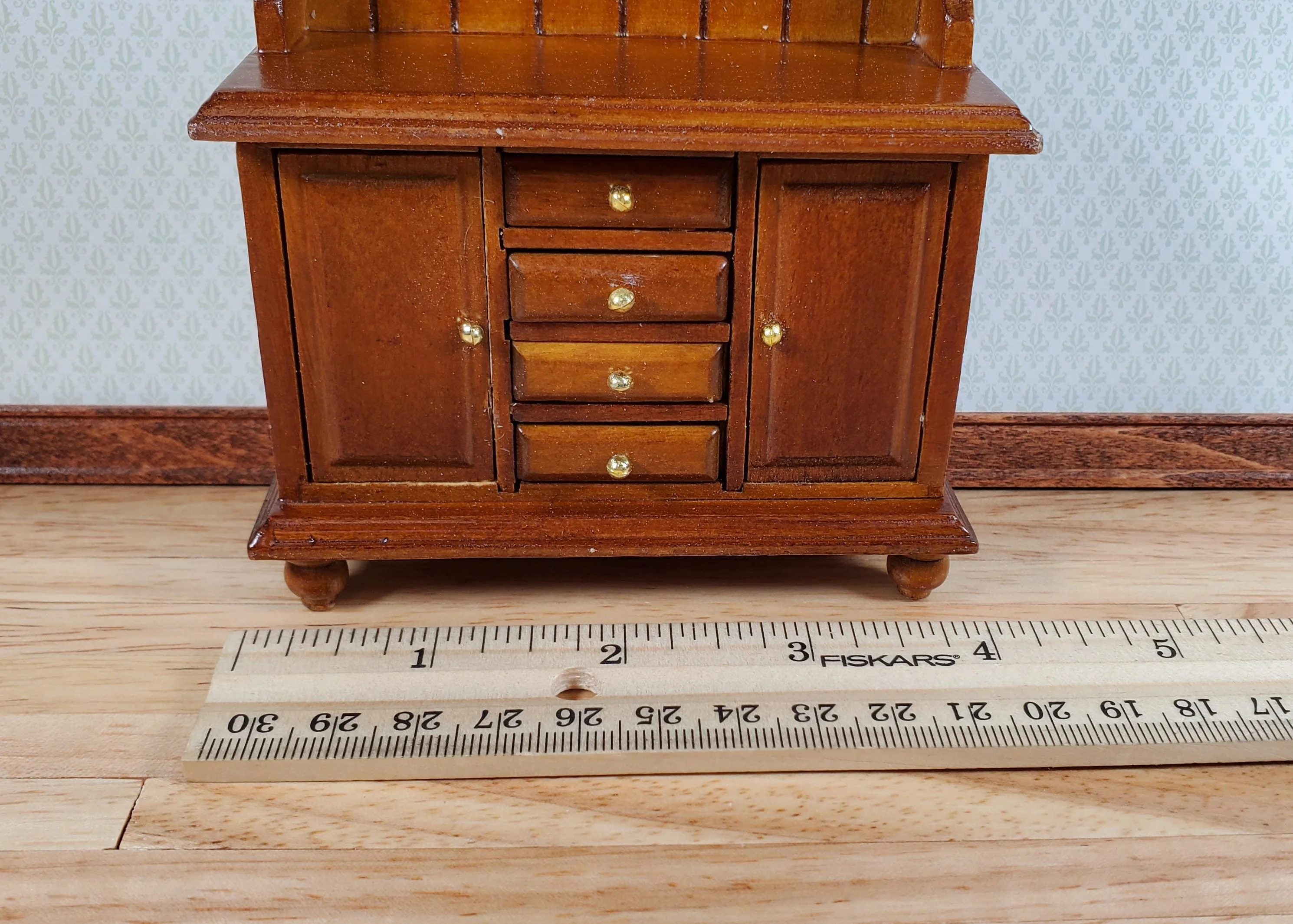 Dollhouse Welsh Kitchen Cabinet Cupboard Walnut Finish 1:12 Scale Miniature - Image 6