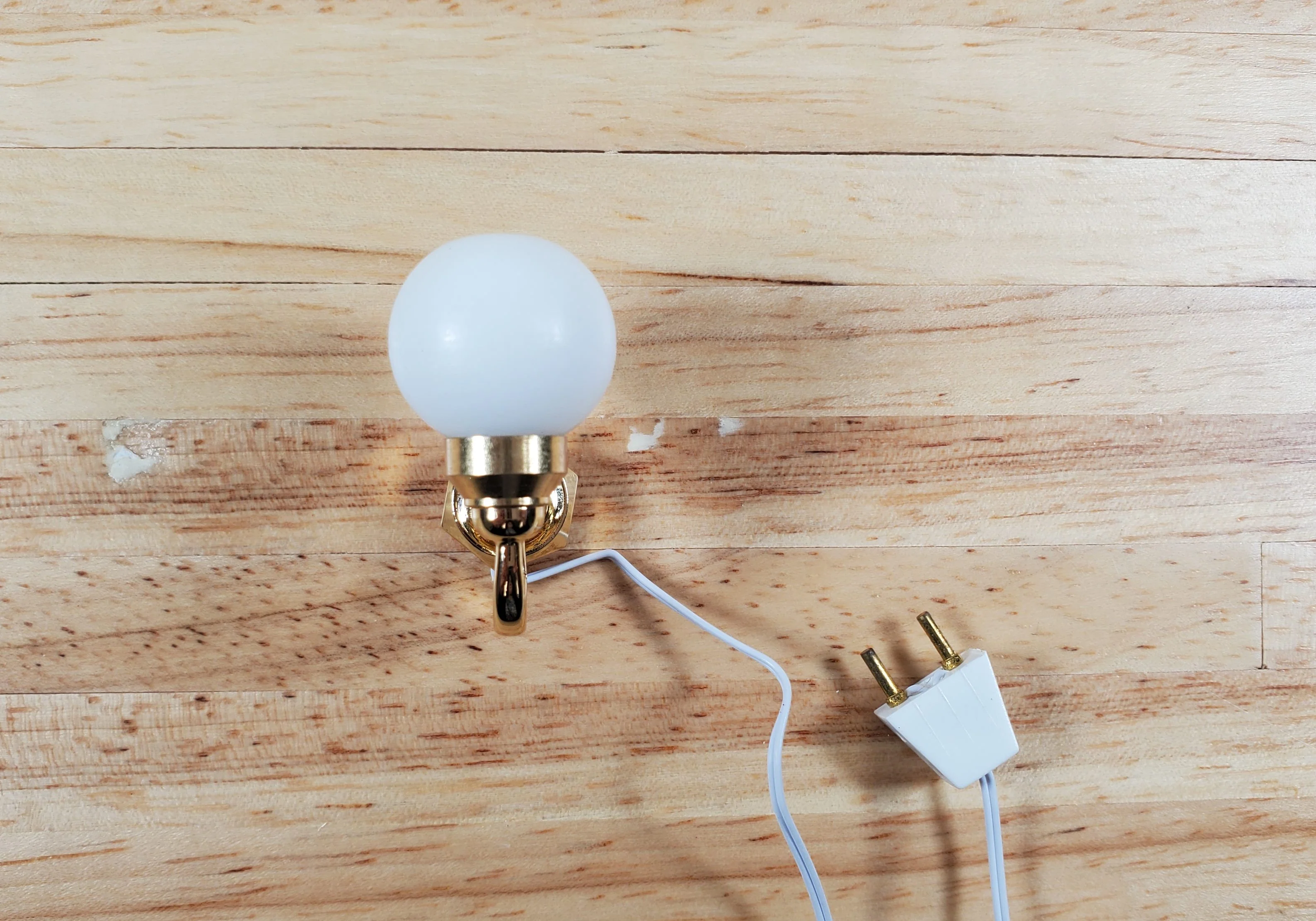 Dollhouse White Globe Wall Sconce 12 Volt with Plug 1:12 Scale Miniature Light - Image 4