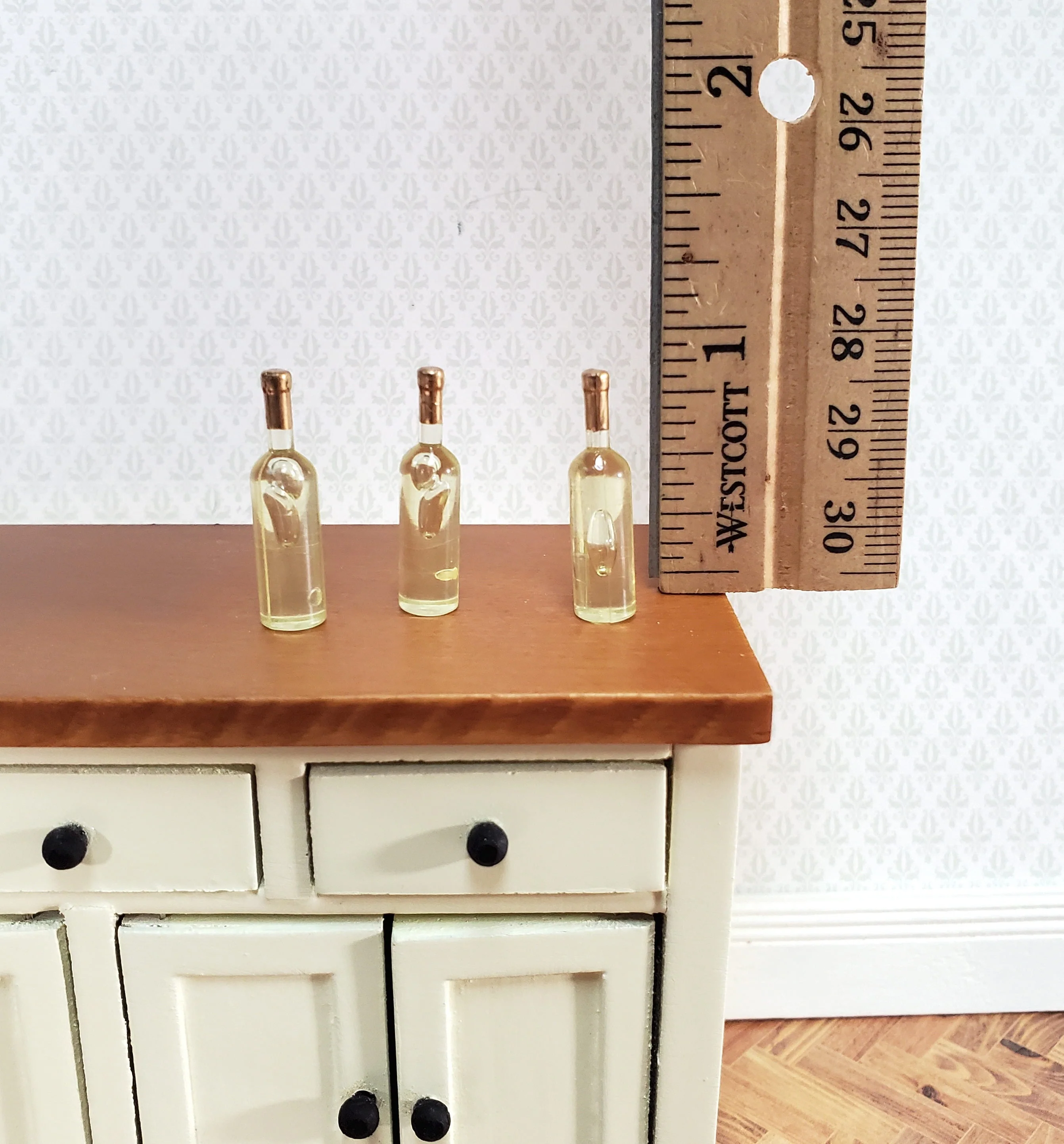 Dollhouse White Wine Bottles x3 Unlabeled Hudson River 1:12 Scale Miniatures - Image 2