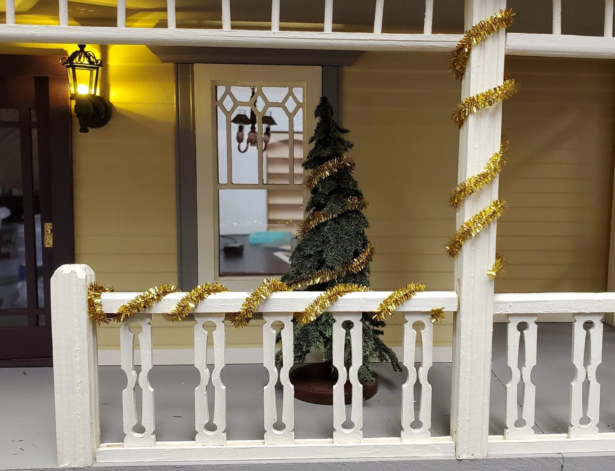 Gold Tinsel Christmas Garland Wired 4 pieces at 12" long Dollhouse Mini Decor - Image 3