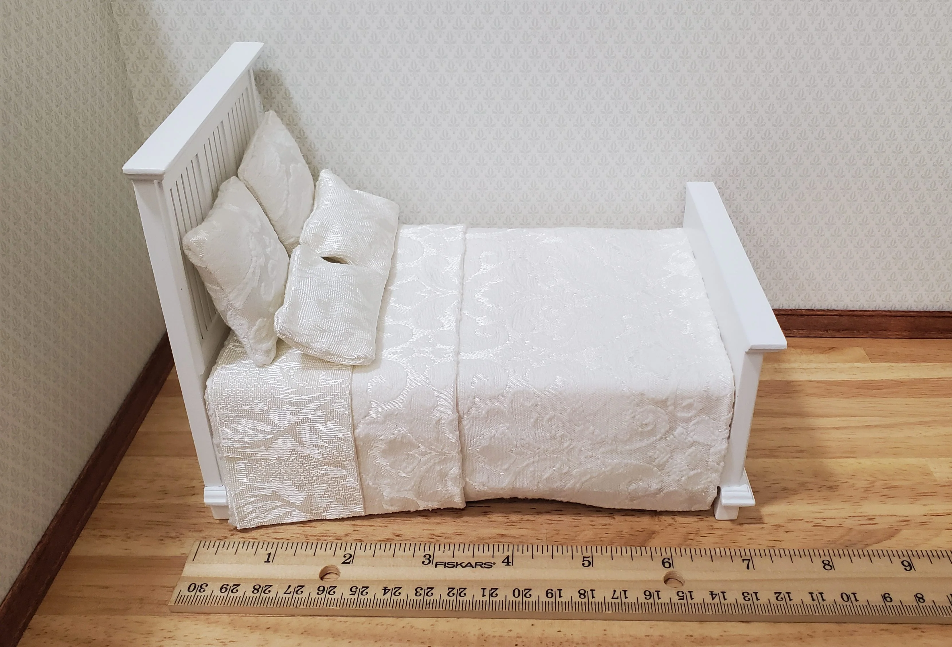 JBM Dollhouse Bed Farmhouse Country Style White 1:12 Miniature Furniture - Image 5
