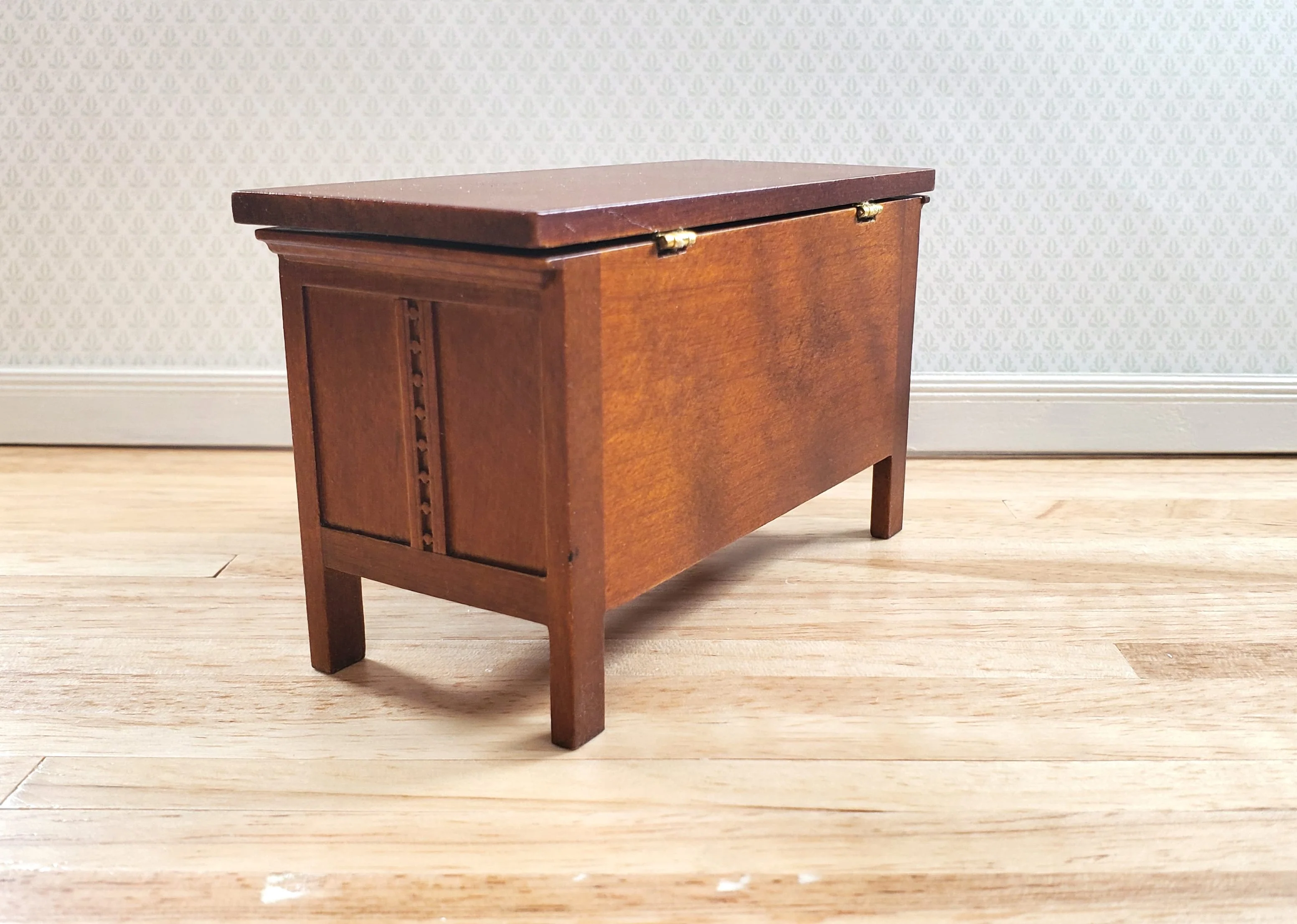 JBM Dollhouse Trunk Chest Tudor Gothic Style Walnut Finish 1:12 Scale Miniature - Image 4