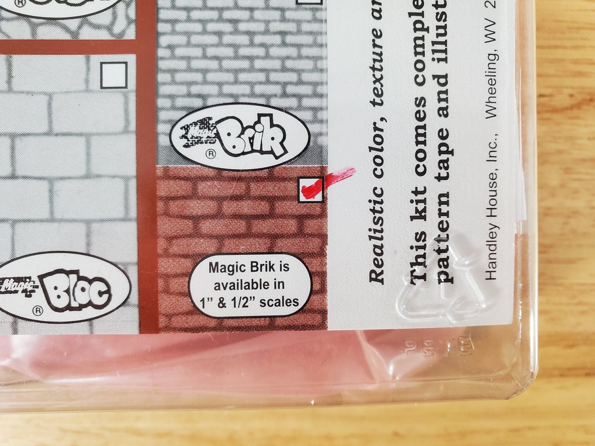 Magic Masonry Red Brick KIT 4.5 Square Feet Stencil and Powder Set 1:12 Scale - Image 2