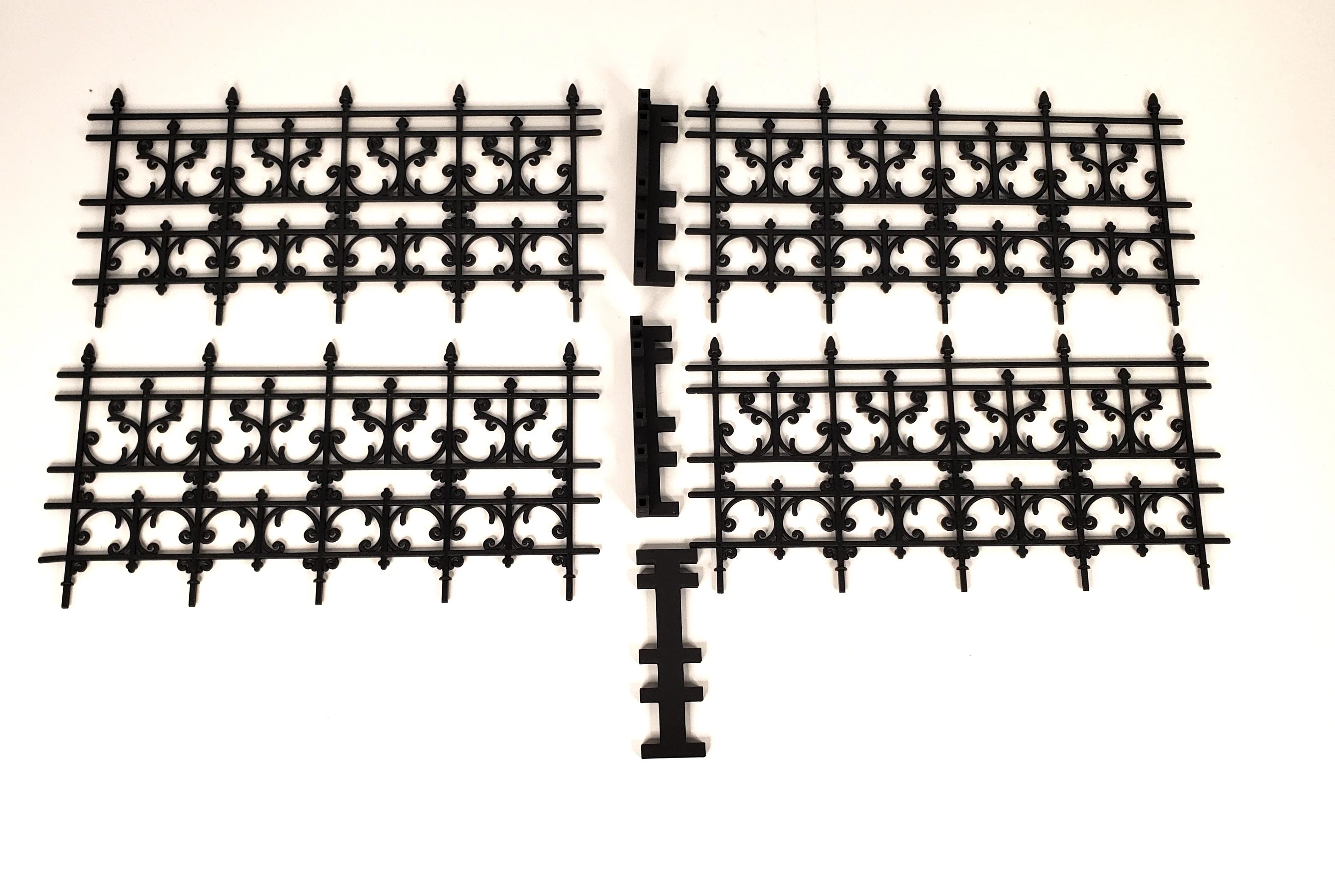 Miniature 4 Piece Fence Kit Black Victorian Georgian Style 1:12 Scale Dollhouse - Image 3