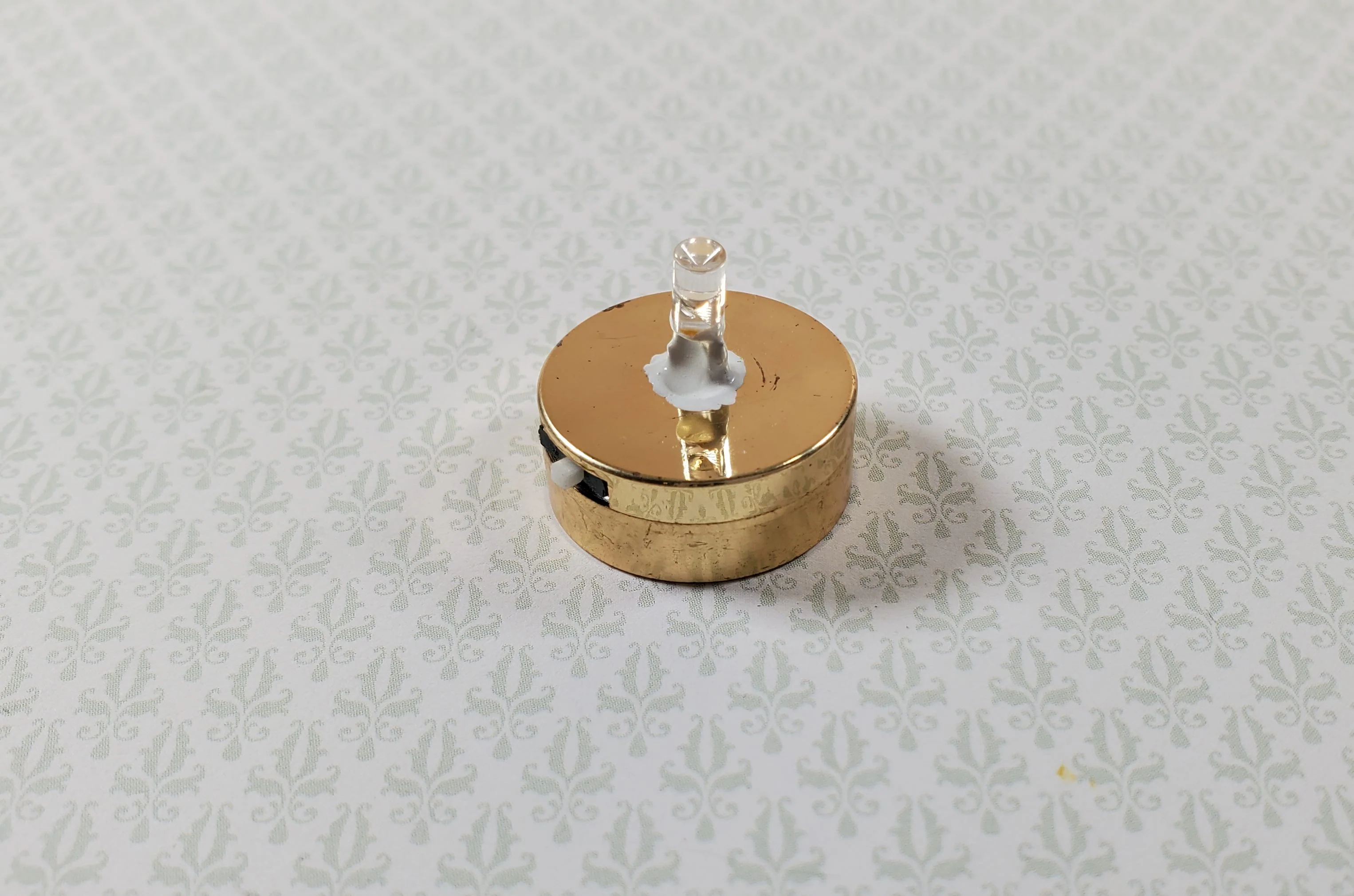 Miniature Anywhere Battery Light on Gold Metal Base Bright White On/Off Switch - Image 3