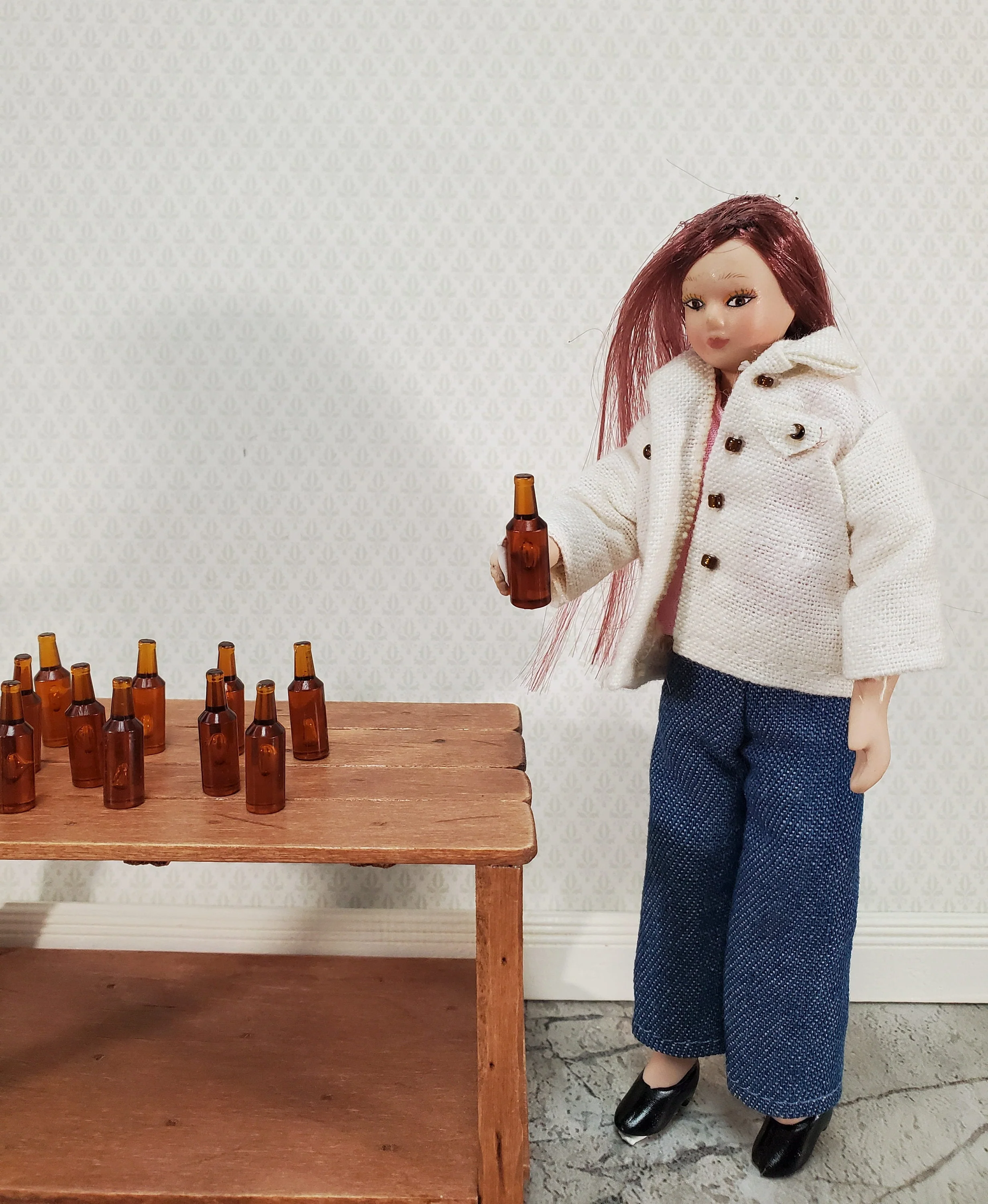 Miniature Brown Bottles Beer Root Beer Ginger Ale 12 Pieces Blanks 1:12 Scale Dollhouse - Image 3