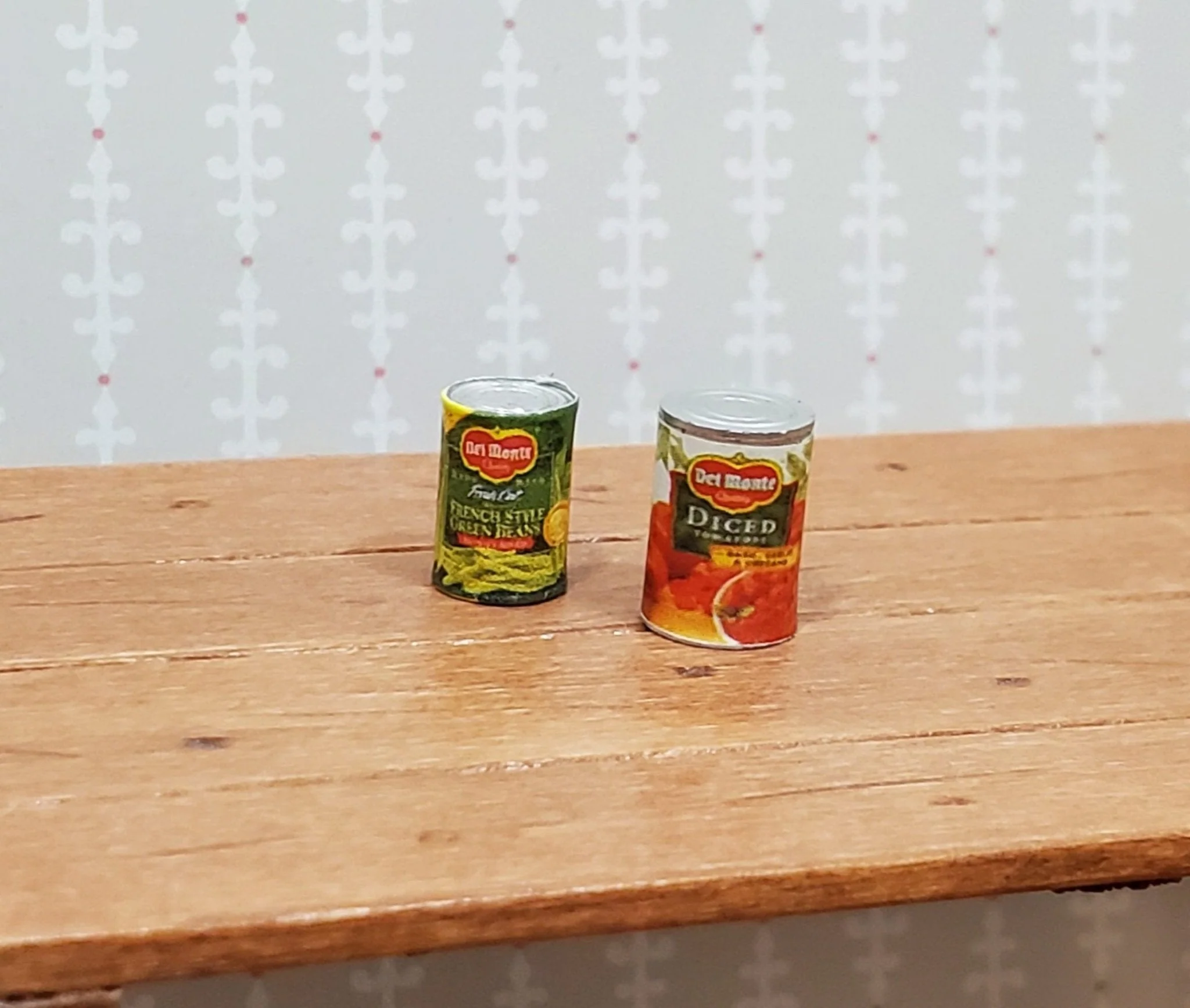 Miniature Canned Goods Old Fashion Grocery Store 2 Pieces 1:12 Scale Dollhouse